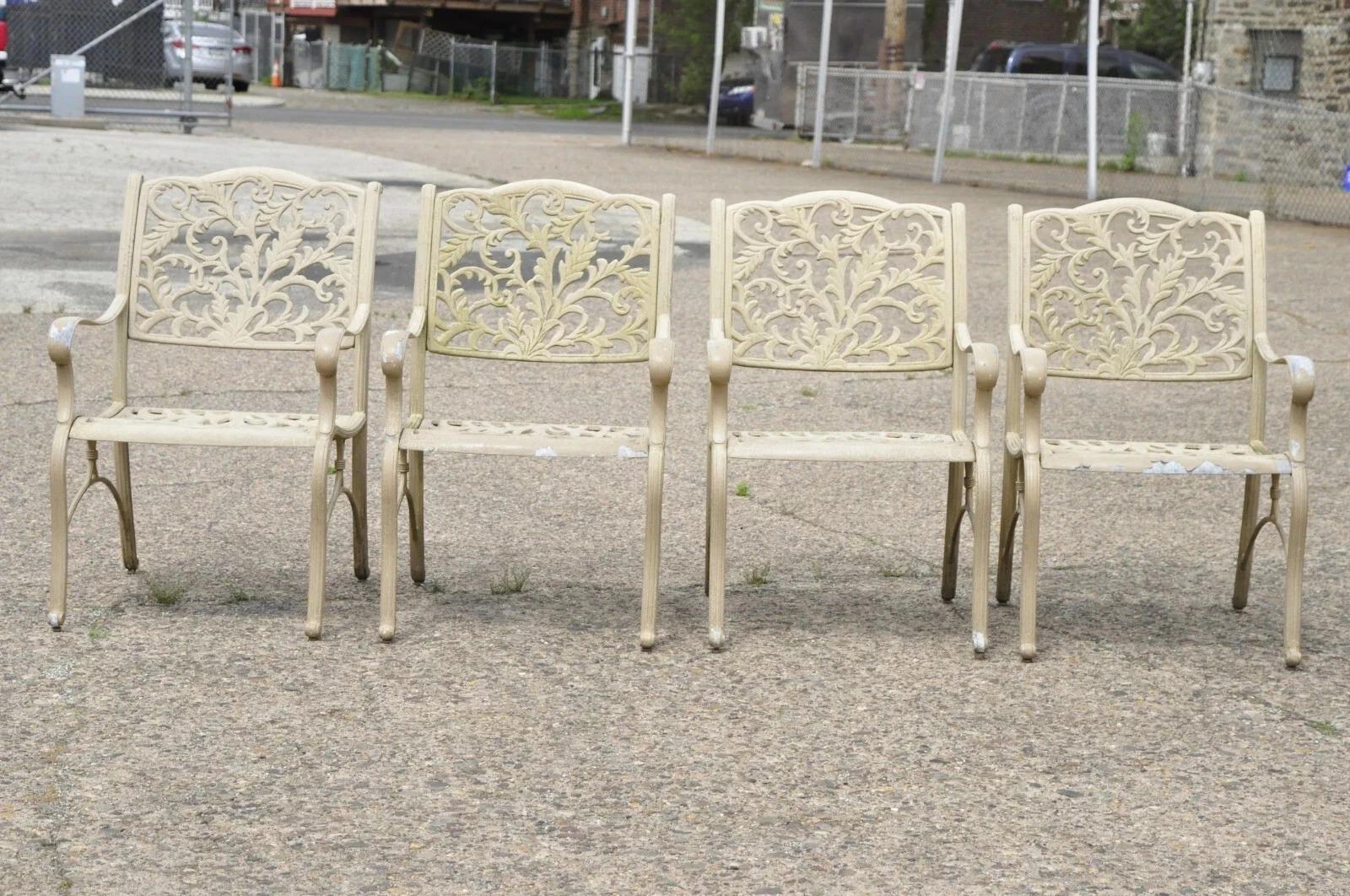 Poltroncine da pranzo per esterni in alluminio fuso a volute - Set di 4 in vendita 4