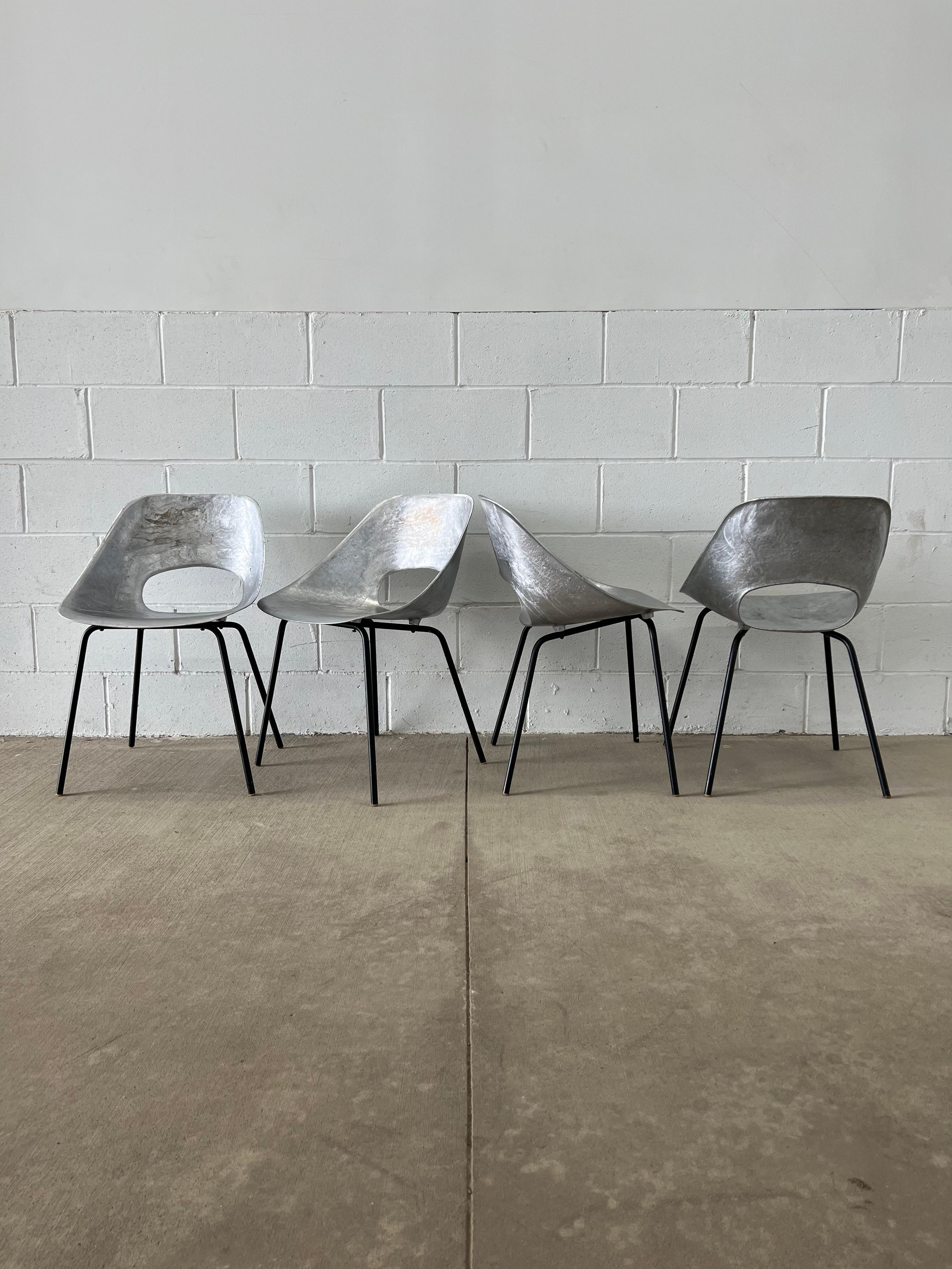 Mid-Century Modern Cast Aluminum Tulipe Chairs by Pierre Guariche for Steiner, Set of 4 For Sale