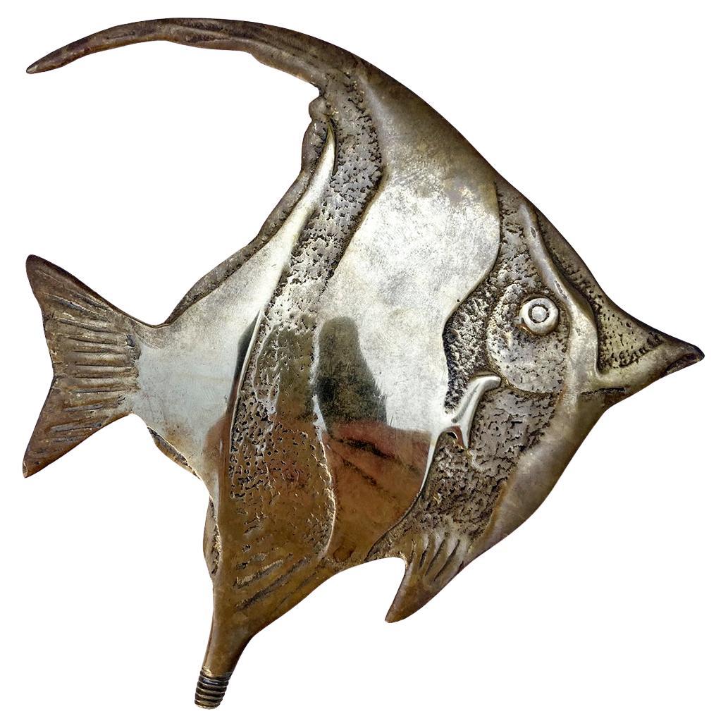 Cast Brass Angelfish Mounted on Walnut Stand For Sale 4