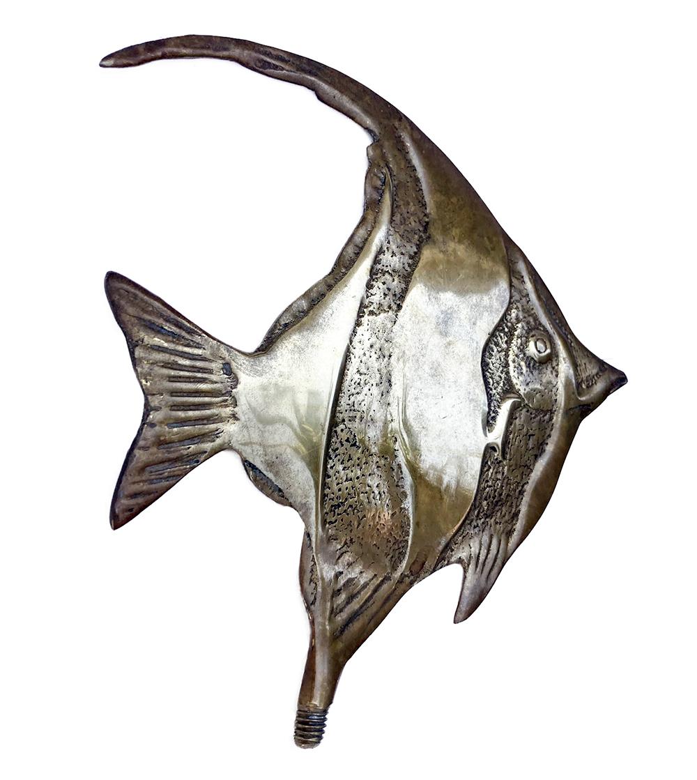 Cast Brass Angelfish Mounted on Walnut Stand For Sale 8