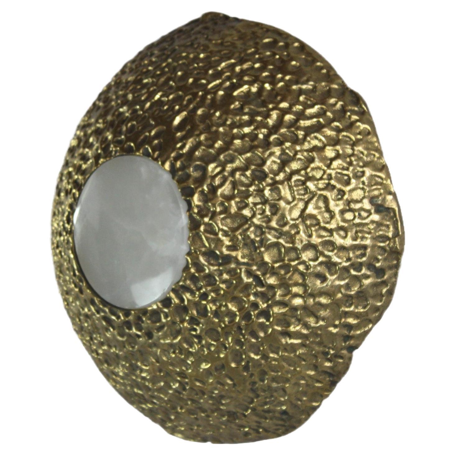 appliques en laiton coulé brutaliste onyx