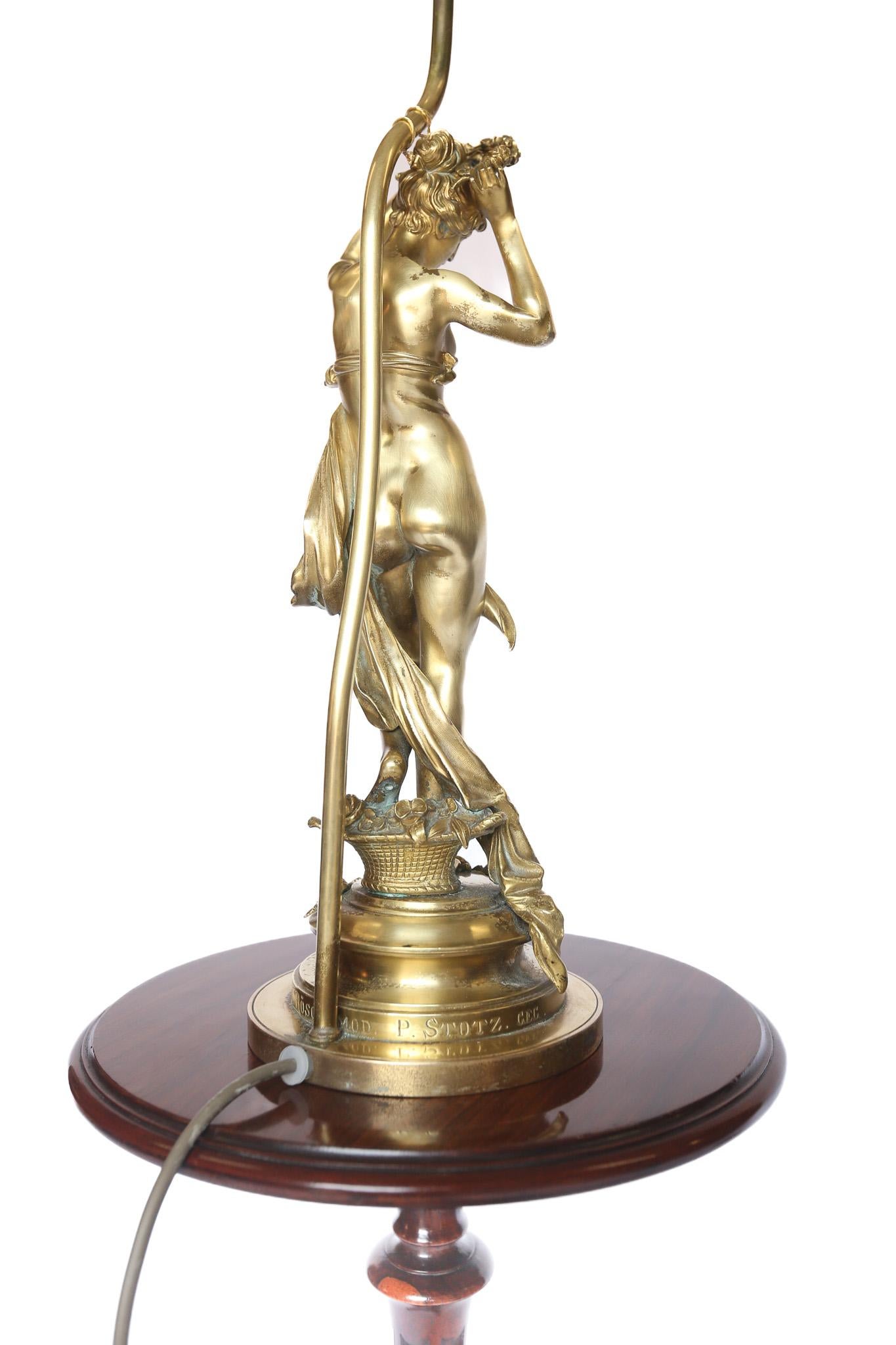 Polished Cast Brass Classical Lady Table Lamp. Grand Tour Style, circa 1920s For Sale