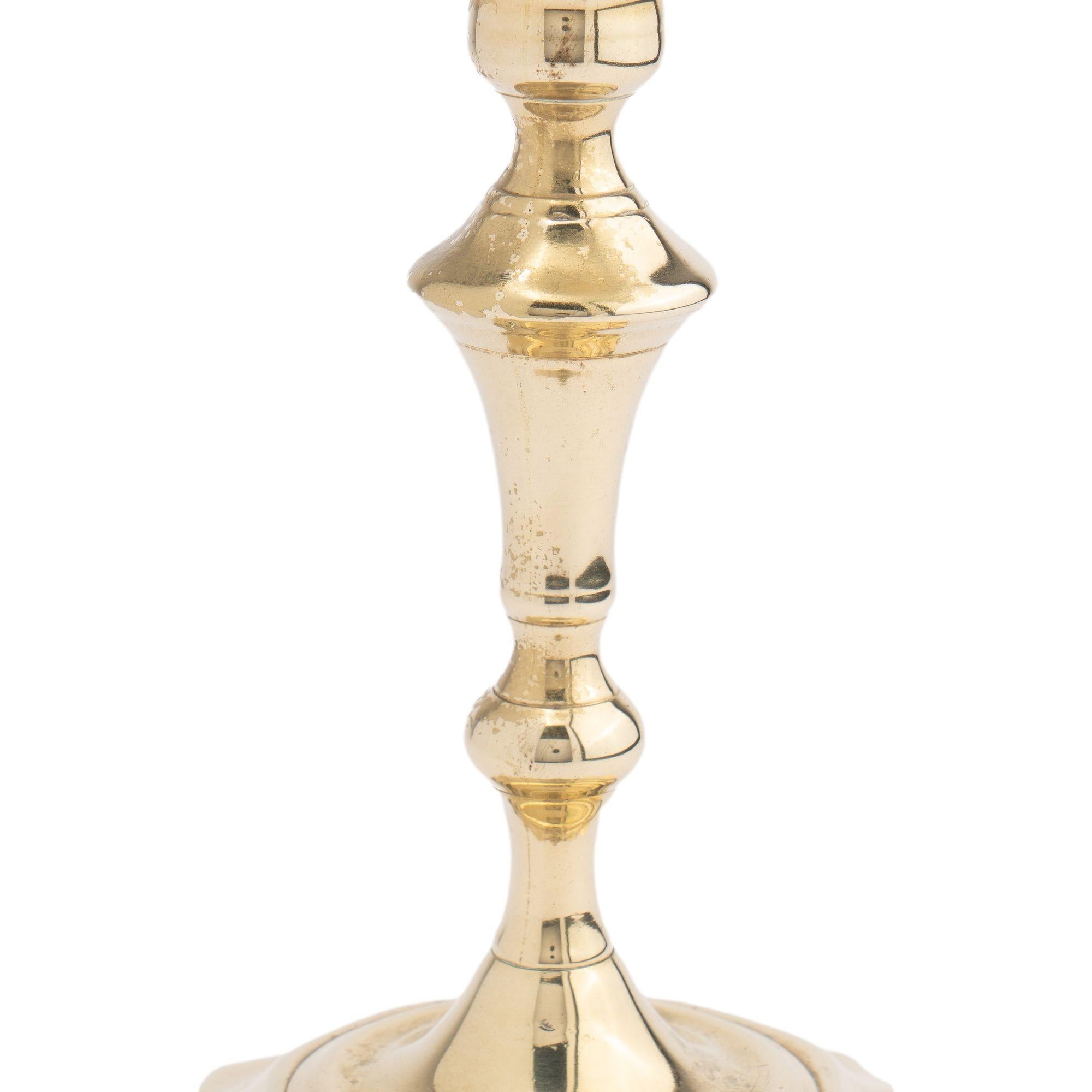 Cast brass Queen Anne scollop base candlestick, c. 1760 For Sale 1