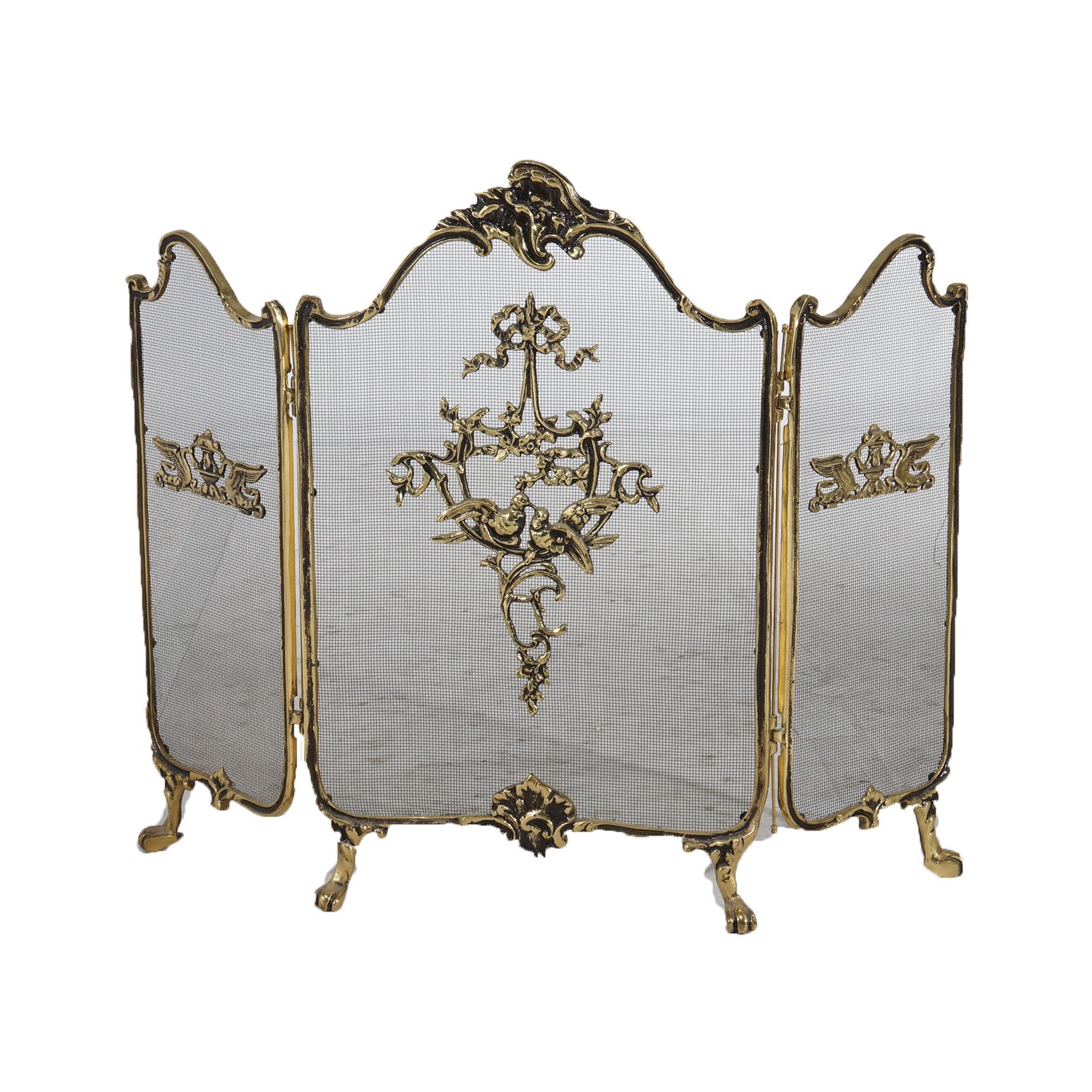 Cast Brass Trifold Fireplace Screen with Birds 20thC In Good Condition In Big Flats, NY
