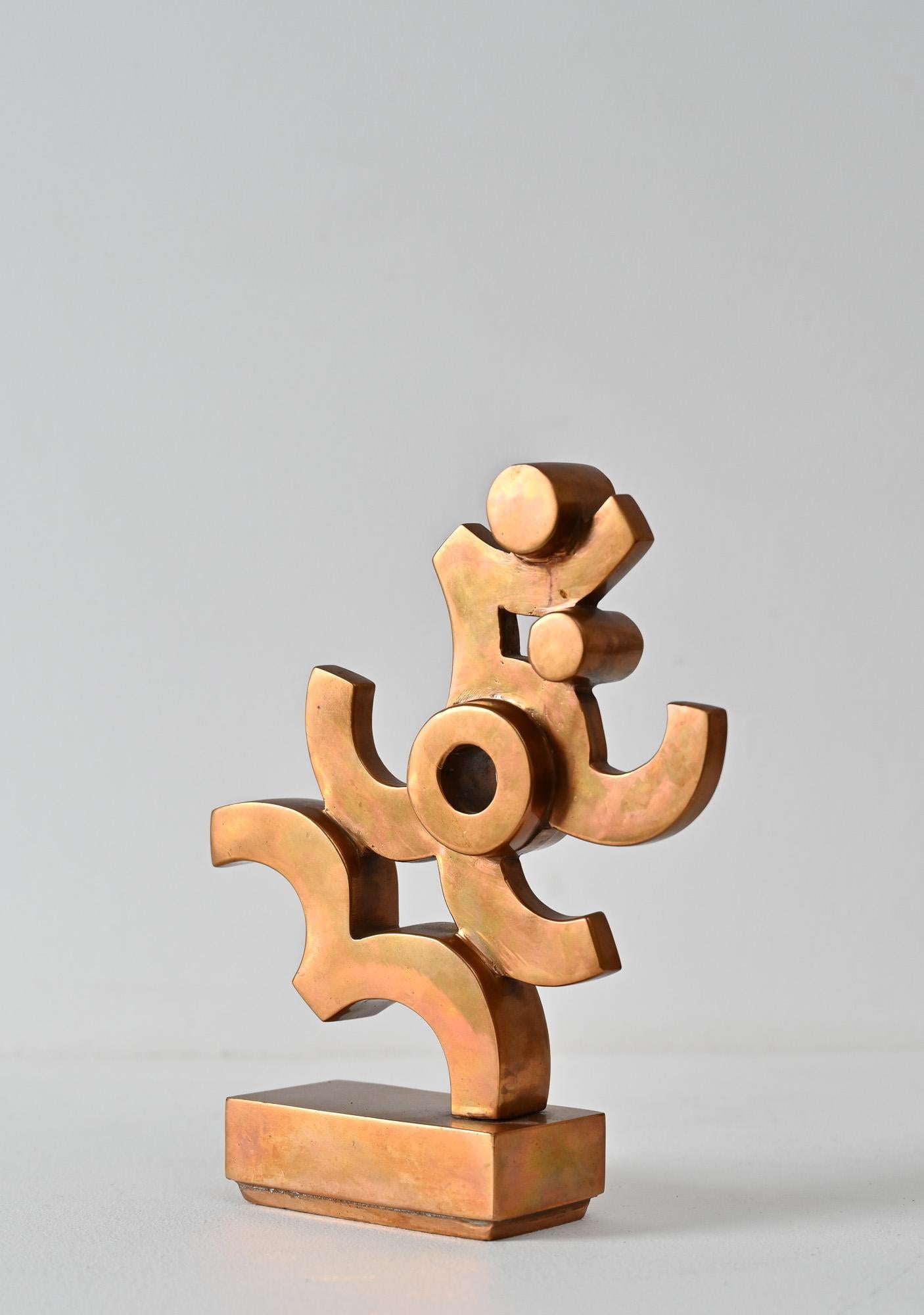 Abstrakte Form 1 aus Bronzeguss von Umberto Mastroianni im Angebot 3