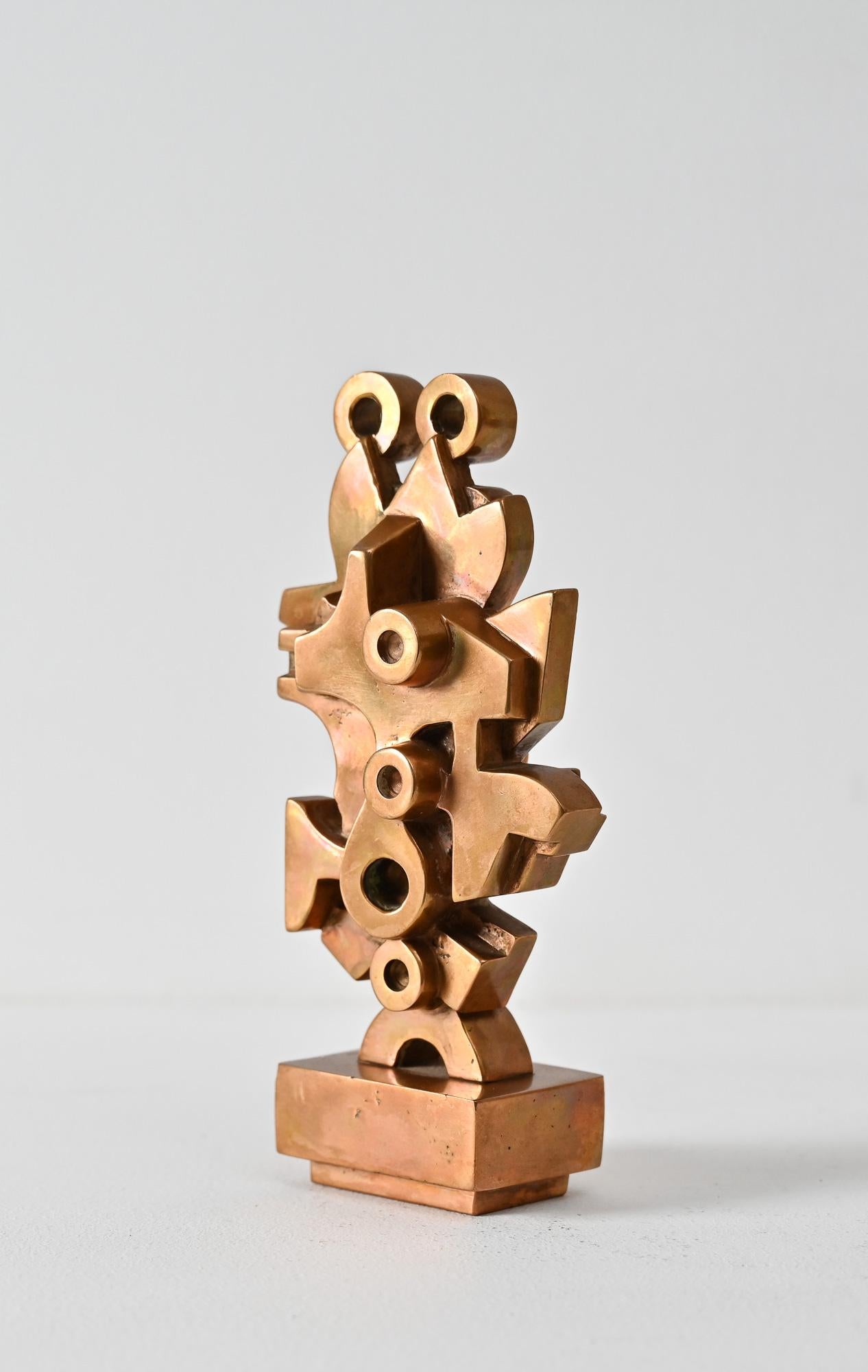 bronze moulé forme abstraite 2 par Umberto Mastroianni Bon état - En vente à Henley-on Thames, Oxfordshire