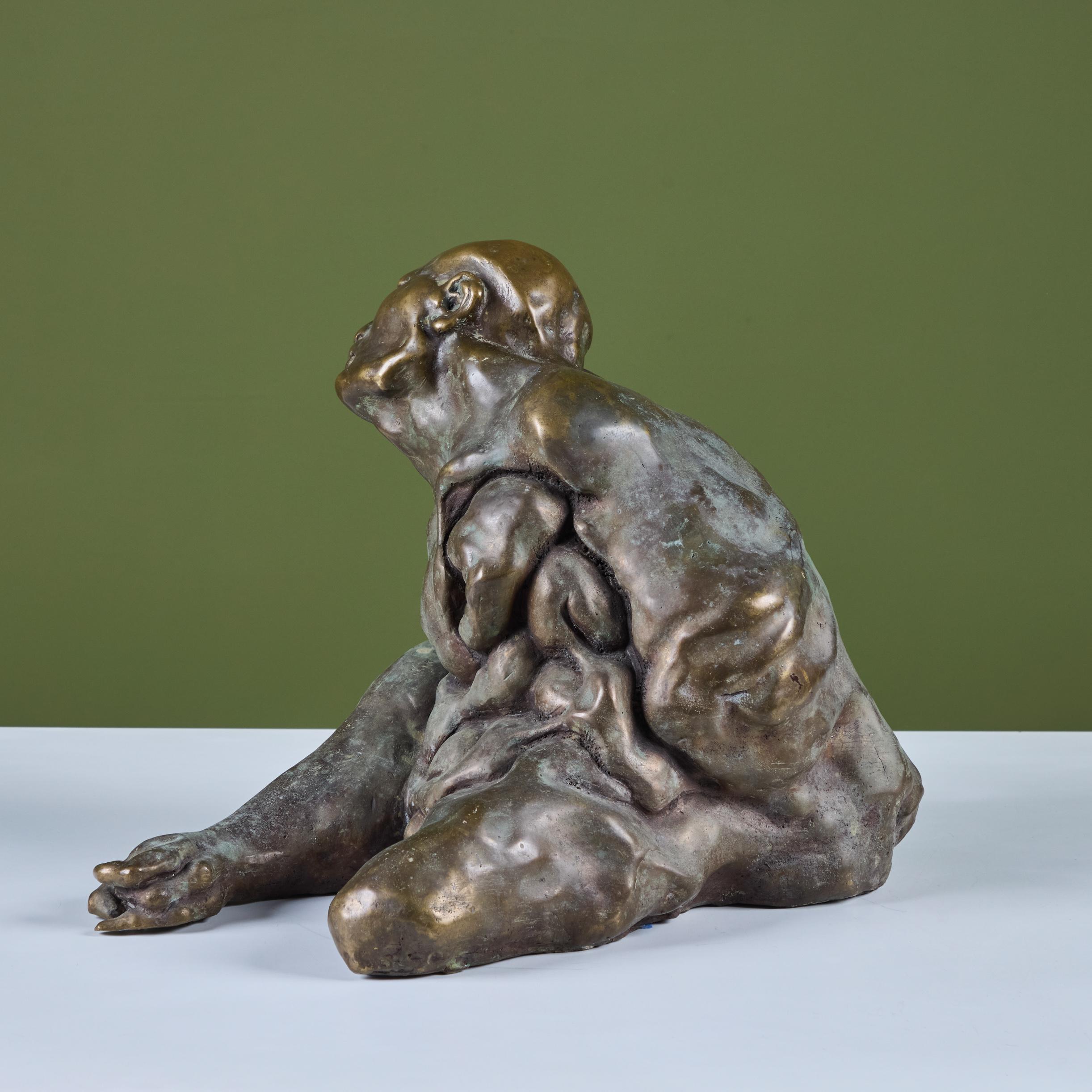 Scultura maschile astratta in bronzo fuso in vendita 1