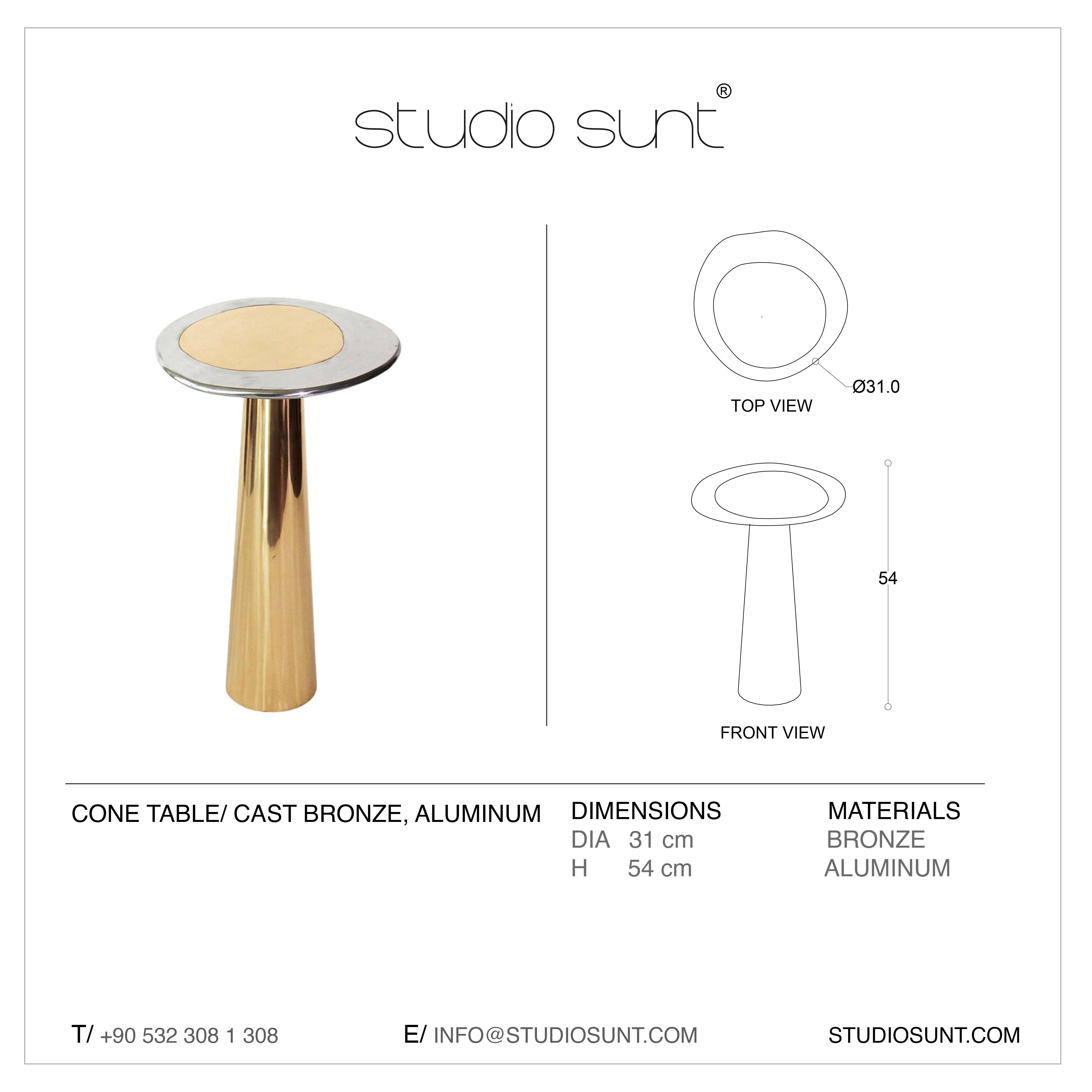 Table d'appoint cône en bronze moulé et aluminium de Studio Sunt en vente 6