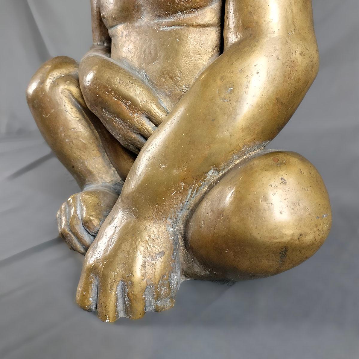 Messicano Scultura anonima di scimpanzé in bronzo fuso in vendita