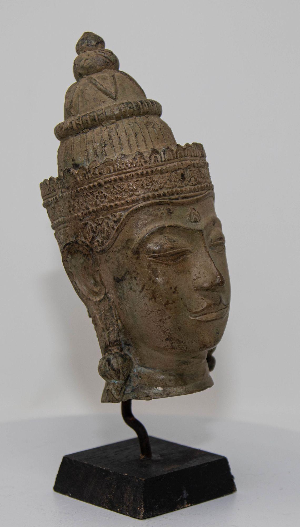 Cast Bronze Buddha Head Sculpture with Verdigris 19th C. For Sale 7
