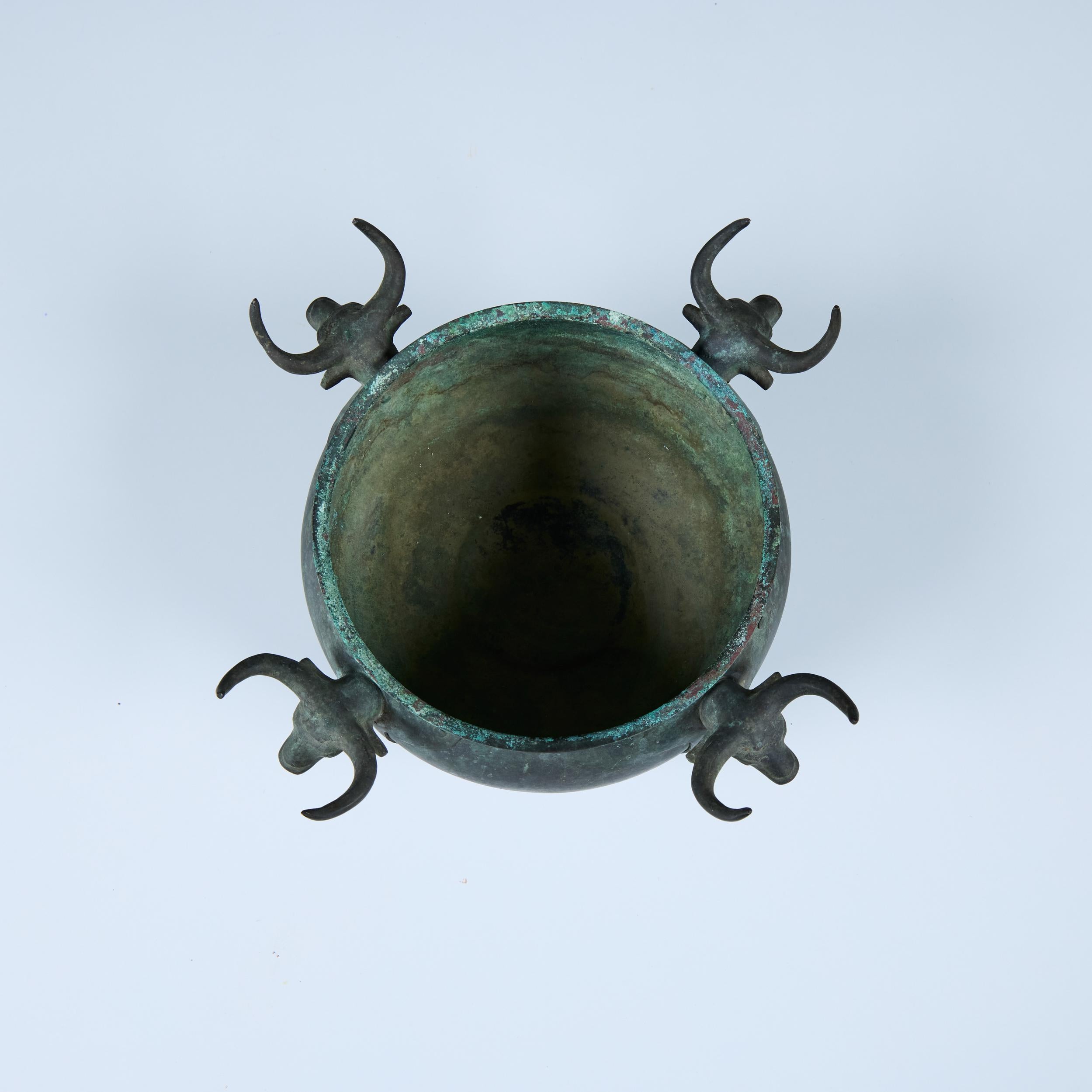 Cuenco Toro de Bronce Fundido en venta 7