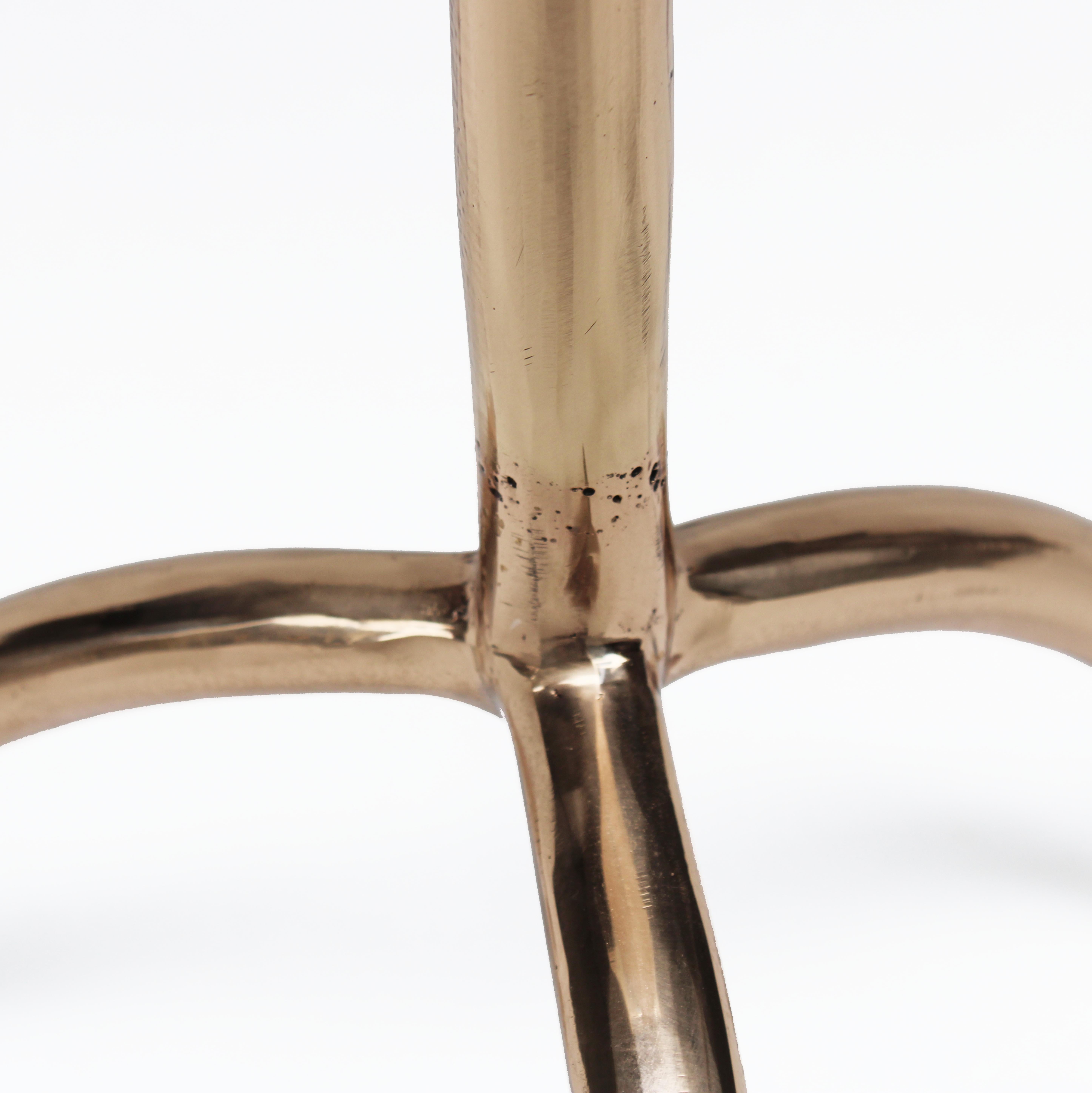 Colla-Sprue-Beistelltisch aus Bronzeguss von Studio Sunt im Angebot 2
