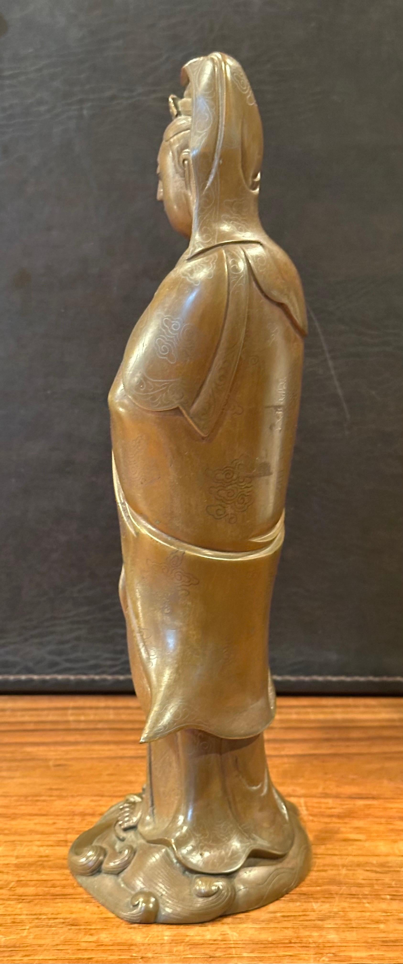 Qing Dynasty Cast Bronze Standing Guanyin with Shisou Mark 3