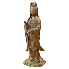 Qing Dynasty Cast Bronze Standing Guanyin with Shisou Mark
