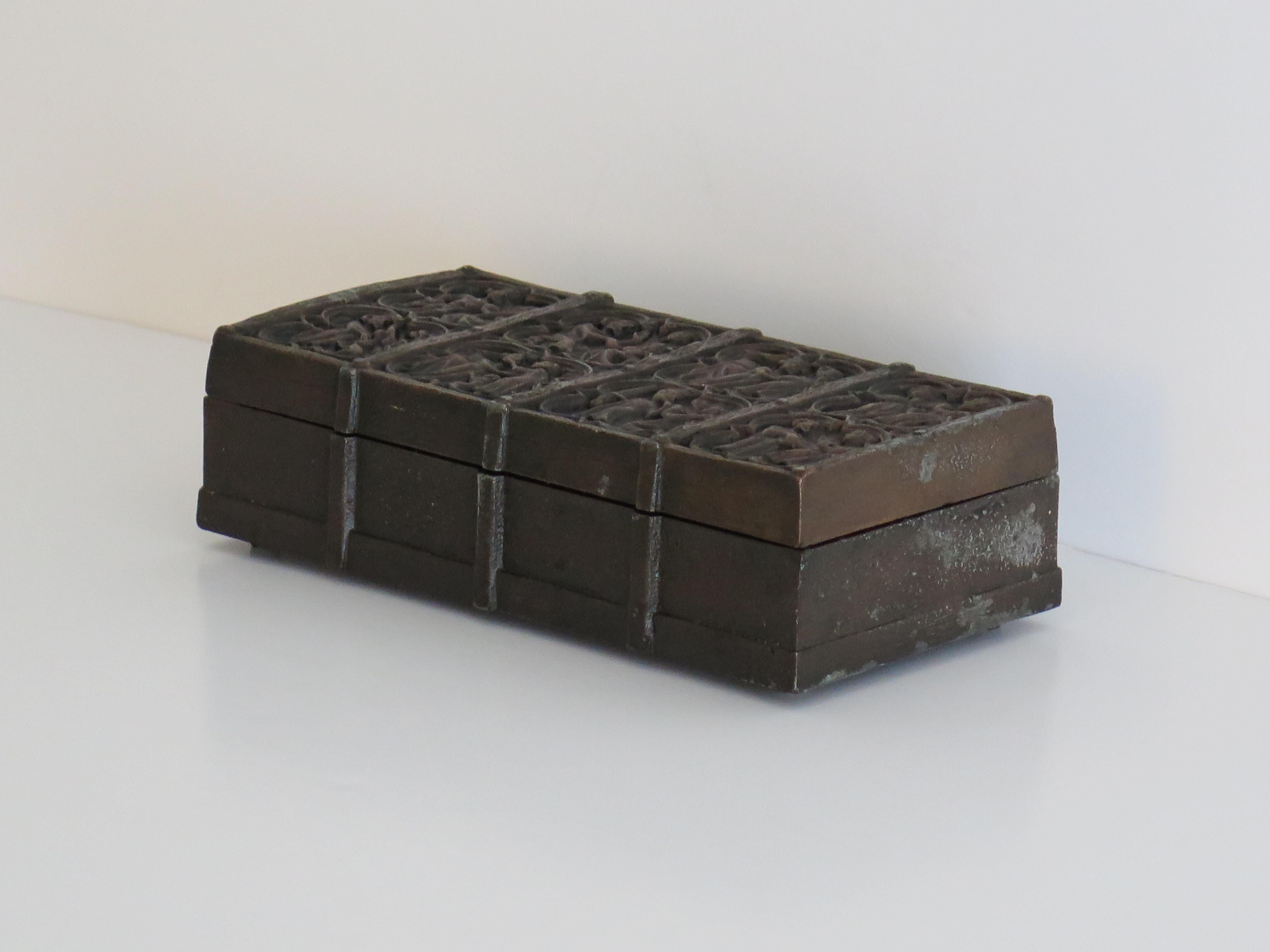 Cast Bronze Lidded Box with Medieval Scenes and hardwood liner, Late 19thC For Sale 3