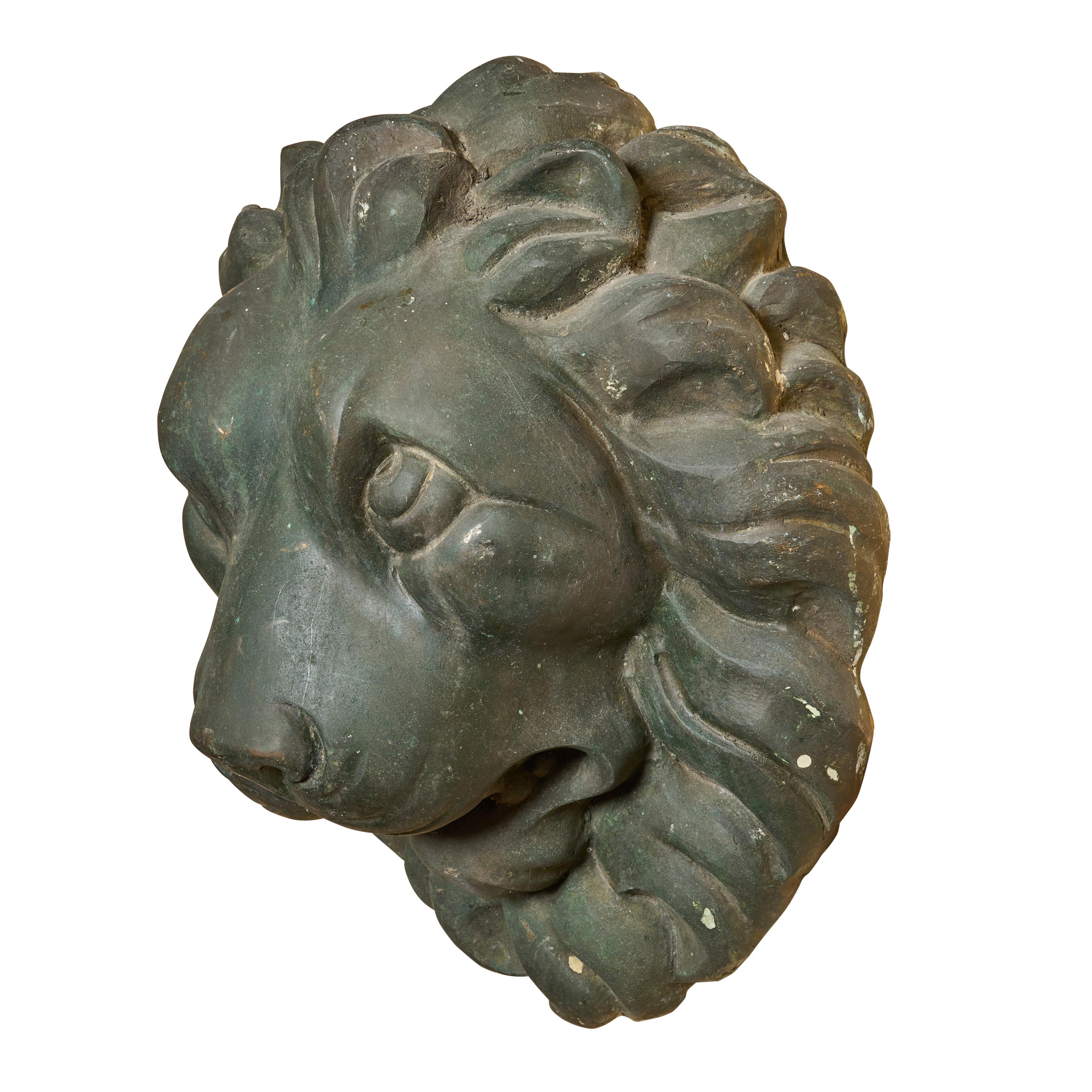 Cast bronze classic fountain head of lion. Nice patina.

