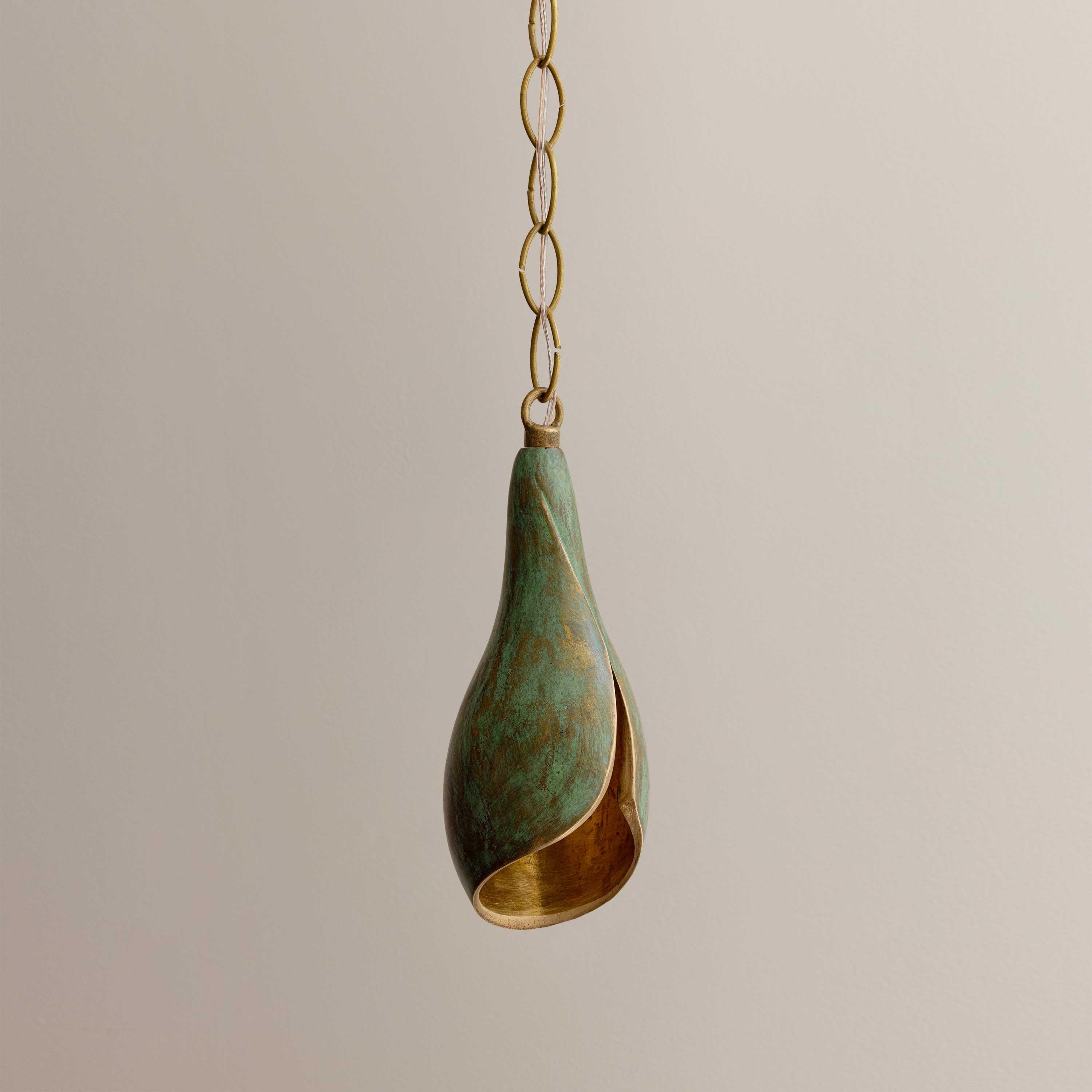 Bronzo Ciondolo in bronzo fuso, finitura Verdigris, Collectional de Bronce in vendita