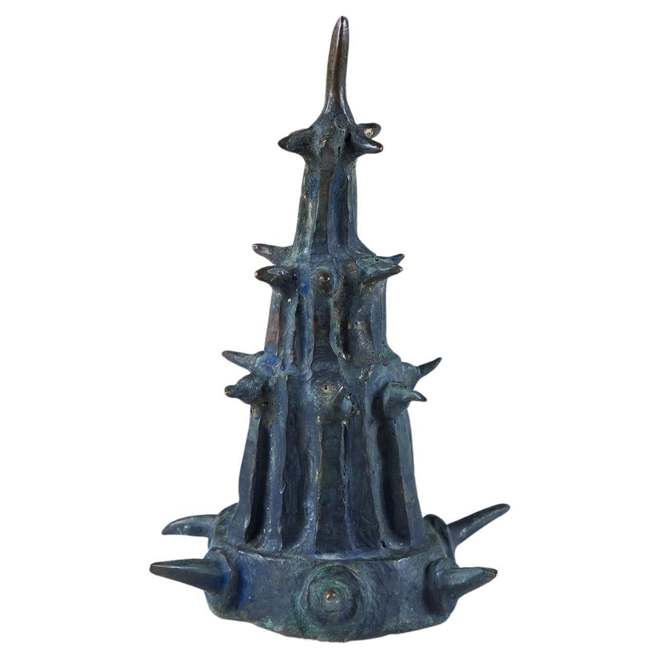 Statuette de la tour Poseidons en bronze moulé de J. Dale M'Hall en vente