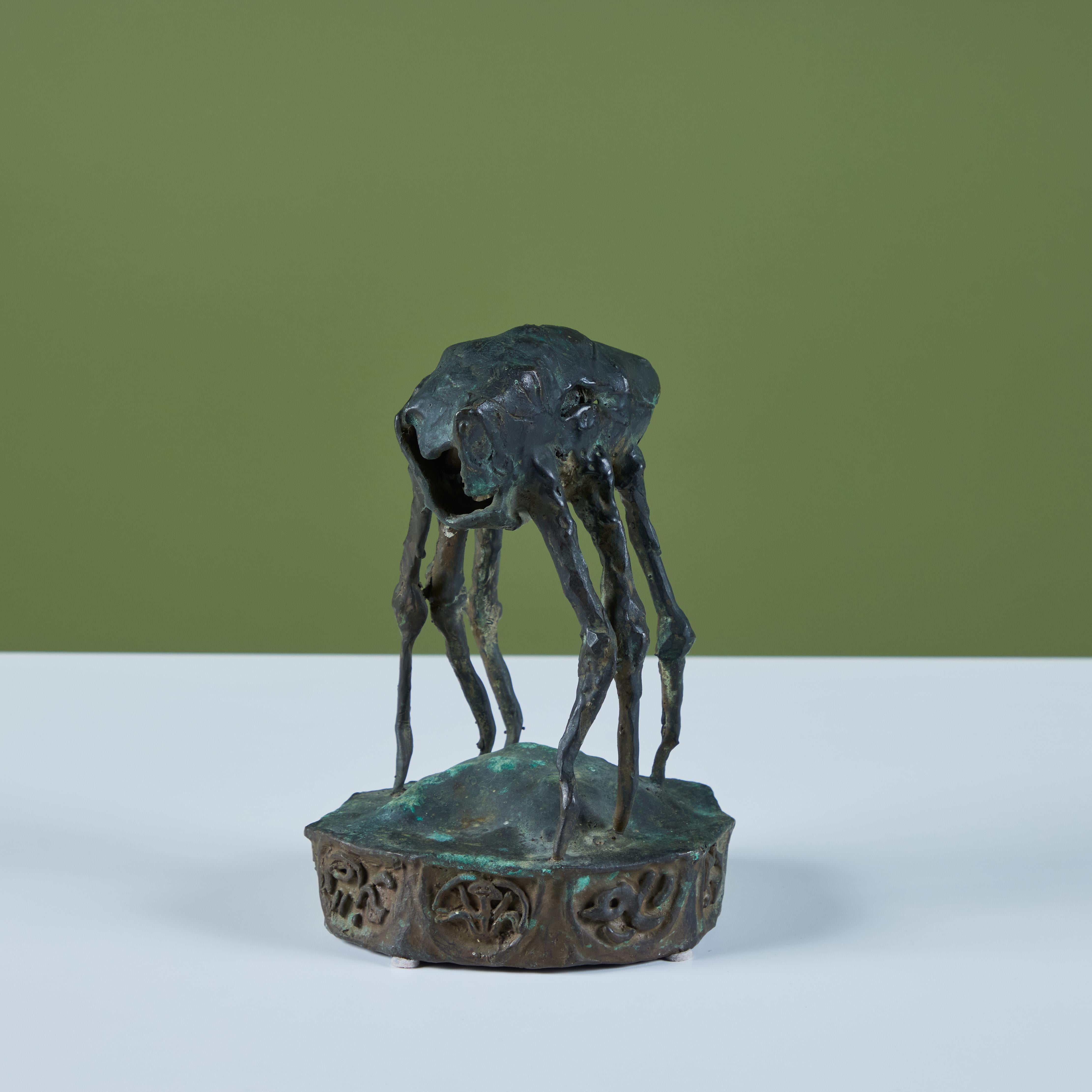 Skulptur „Sand Flea“ aus Bronzeguss von J. Dale M'Hall (amerikanisch) im Angebot