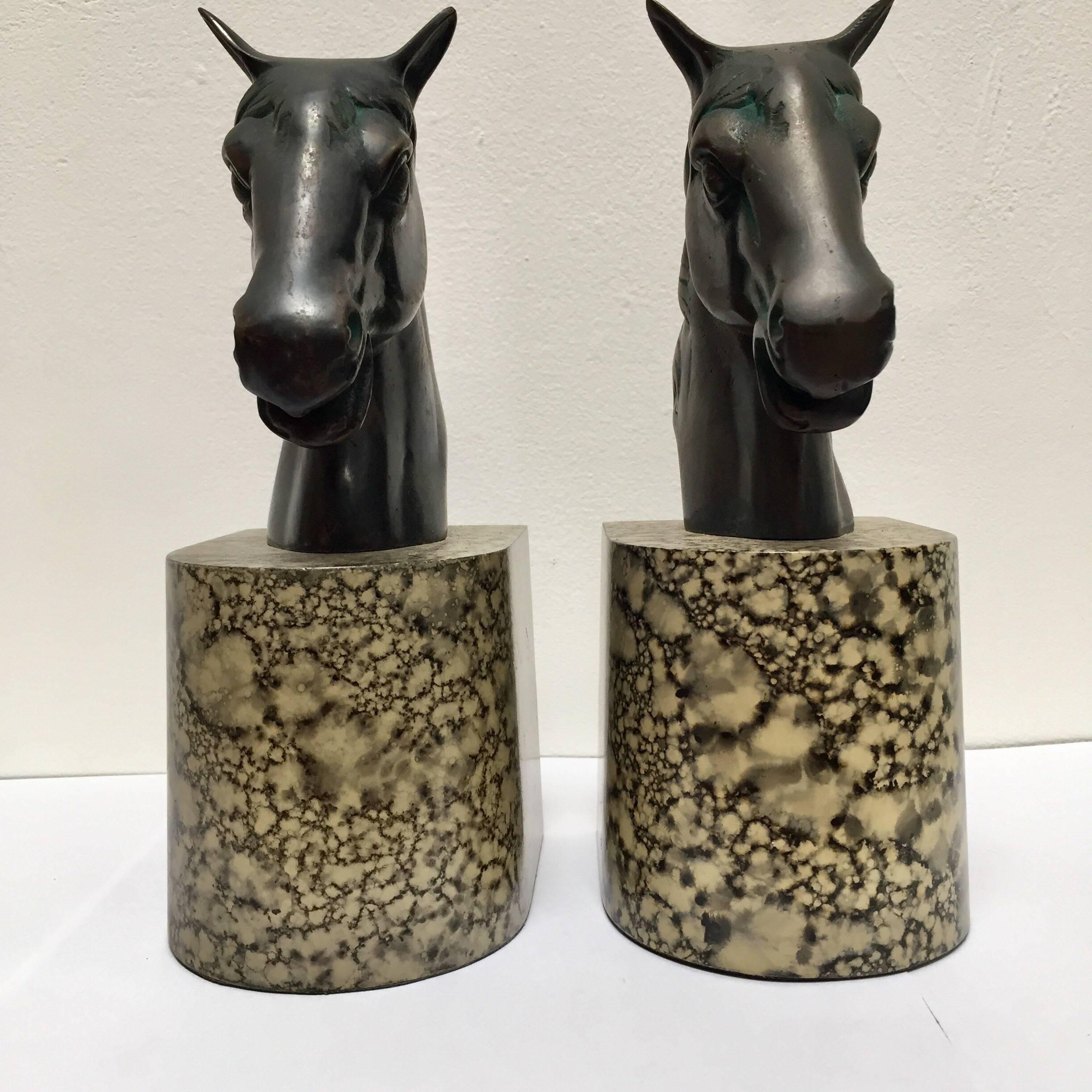 Cast Bronze Sculptures of Black Horses Bust Bookends on Stand  In Good Condition In North Hollywood, CA