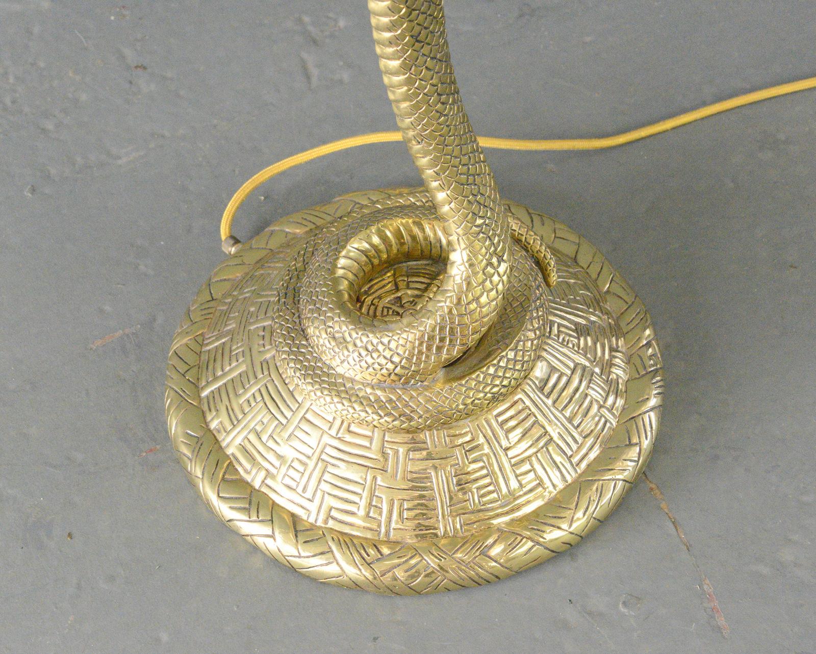 Bronzo Lampada da terra a forma di serpente in bronzo fuso di Edgar Brandt in vendita