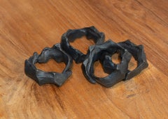 Rond de serviette Di Mano en fonte de bronze avec patine noire, fabrication artisanale - Lot de 4