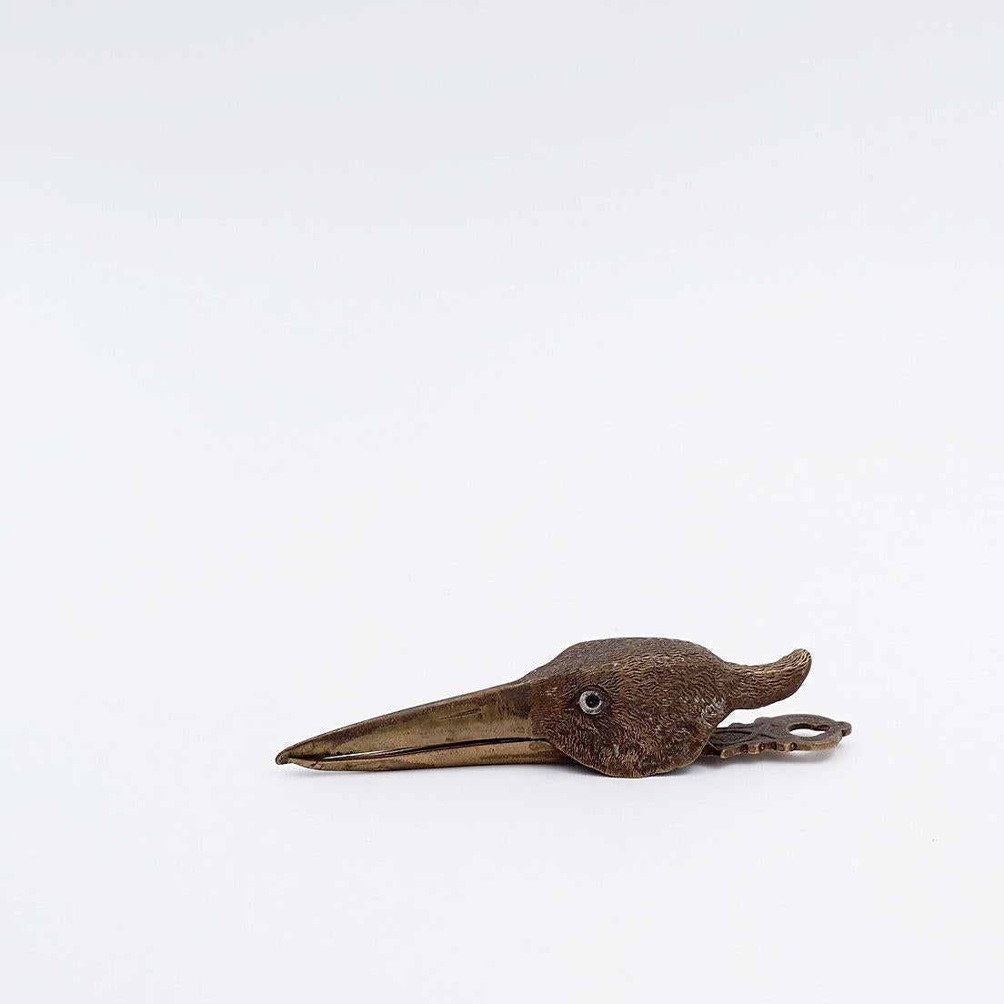 Cast gilt brass paper clip in the form of a snipe - Circa 1900 For Sale 1