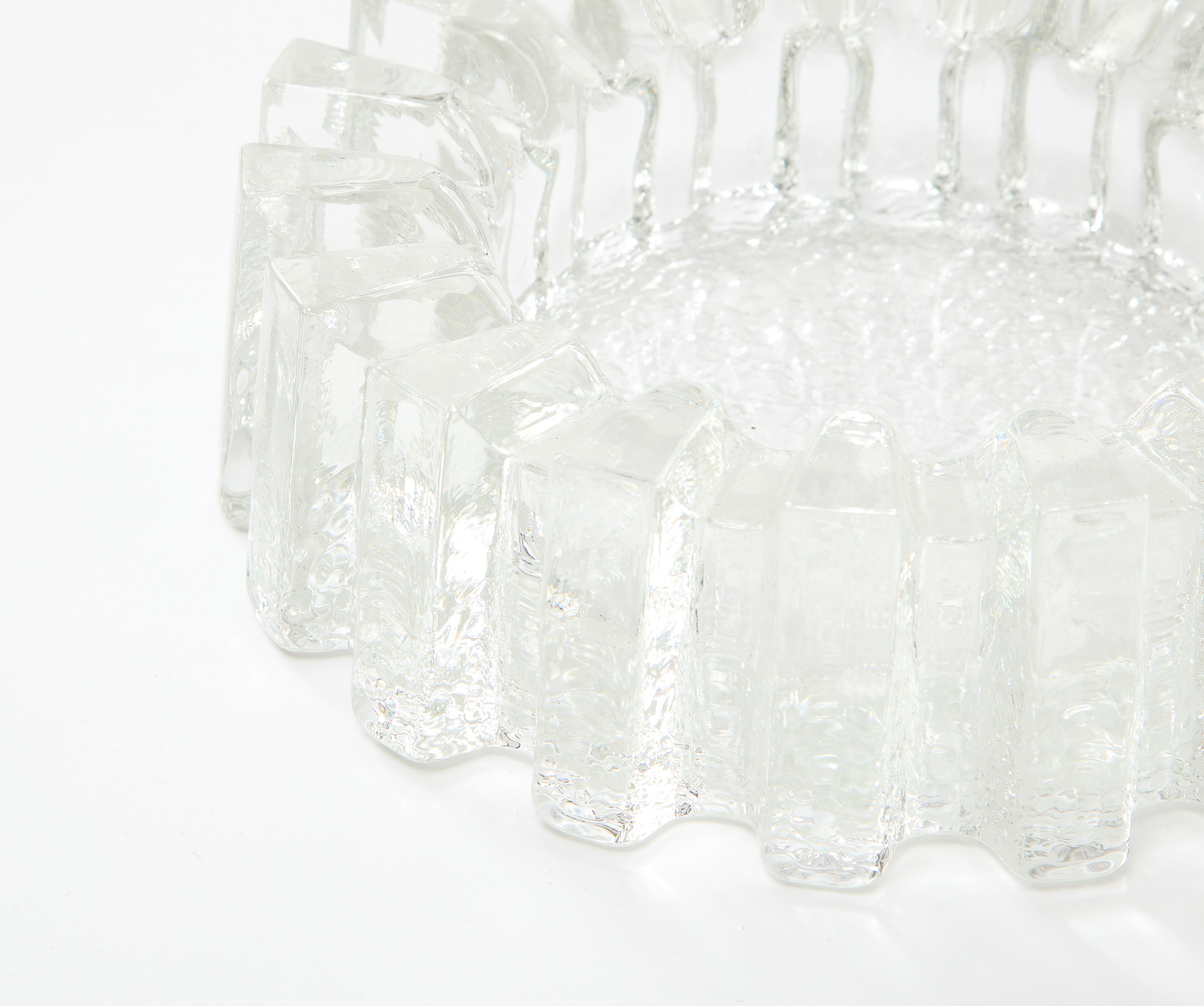 Cast Glass Vide-Poche Dish, Sweden 1960's In Good Condition For Sale In New York, NY
