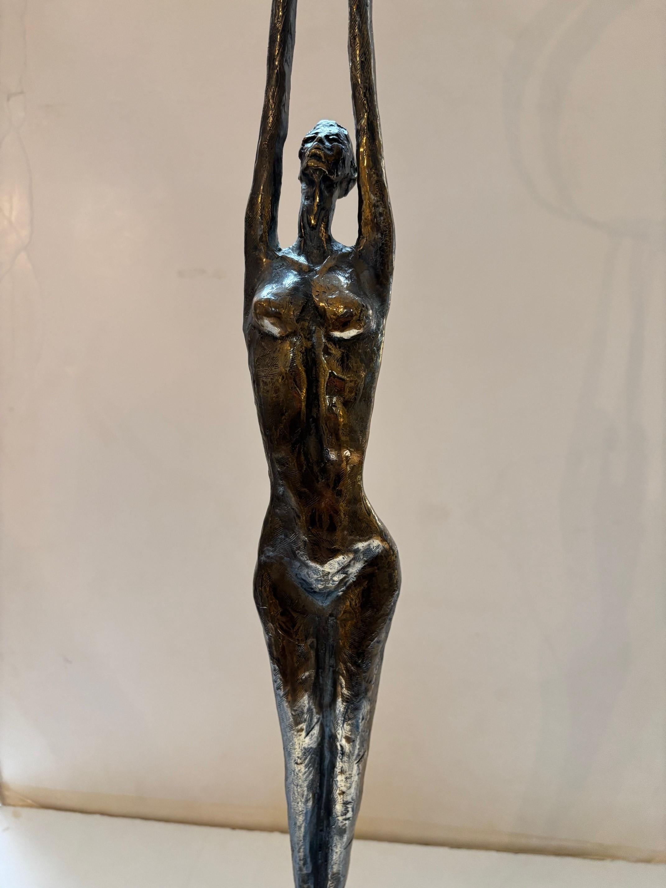 Escultura de Bronce Diosa Etérea Fundida en Silicio por Virgil Villers finales del siglo XX en venta