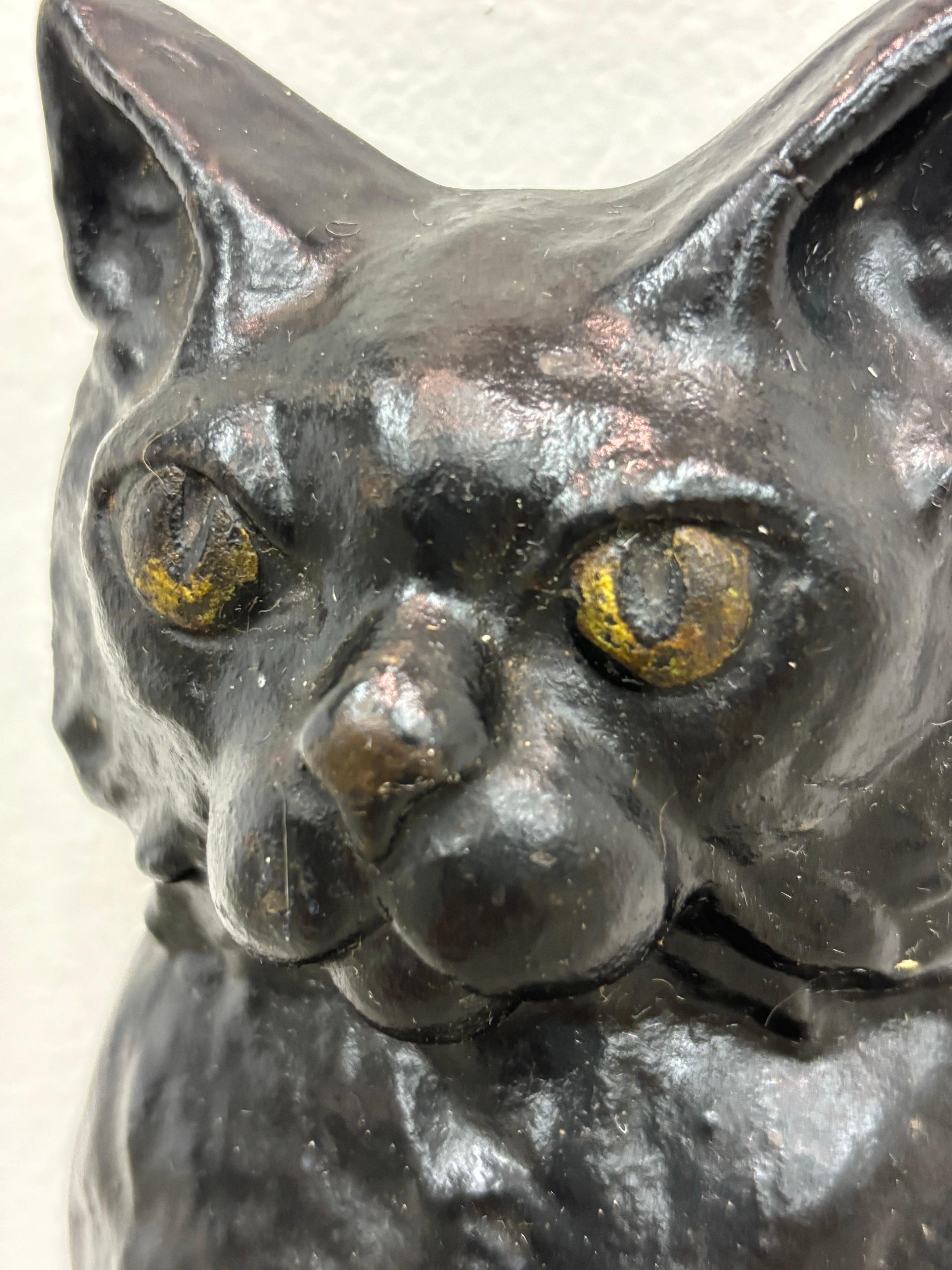 Cast Iron 1930’s Cat Doorstop In Good Condition For Sale In Philadelphia, PA