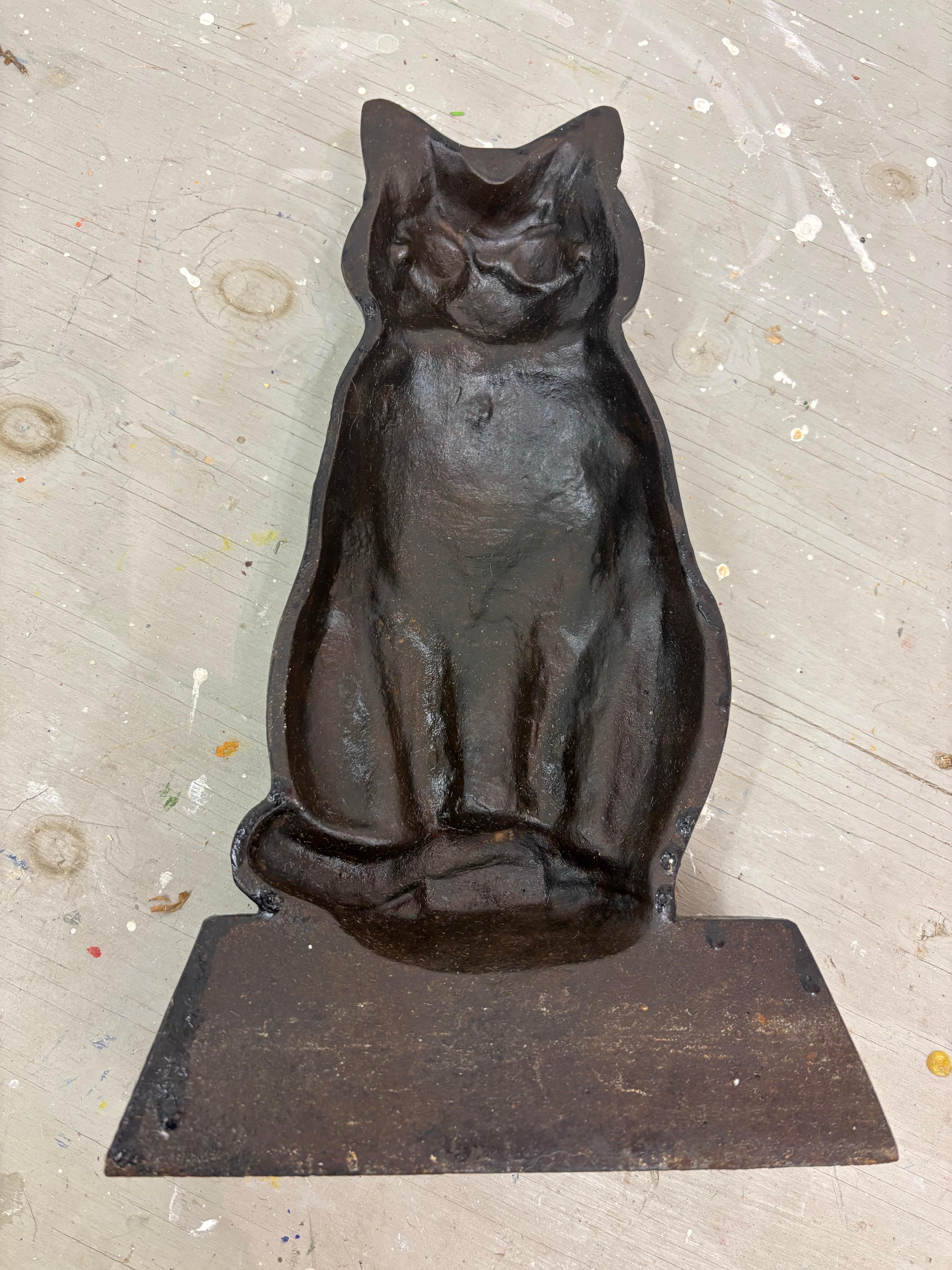 Cast Iron 1930’s Cat Doorstop For Sale 3