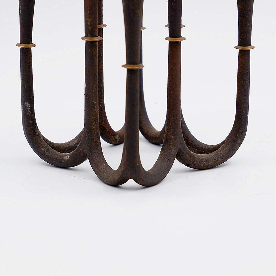 Mid-Century moderno Portacandele in ghisa e ottone di Jens Quistgaard per Dansk Designs, anni '60 in vendita