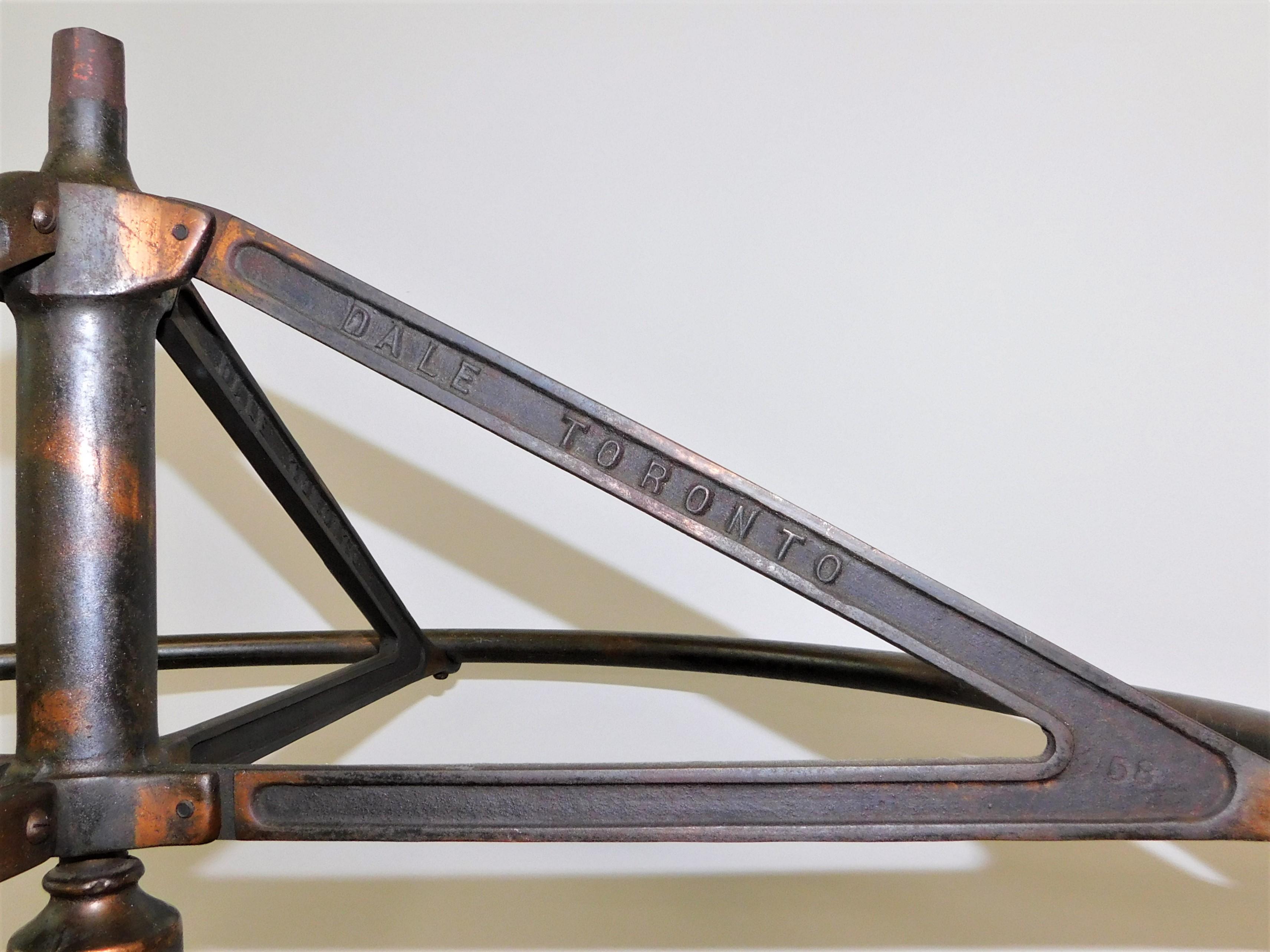 Cast Iron and Japan Steel Revolving Rounder Clothing Coat Rack, circa 1900 4