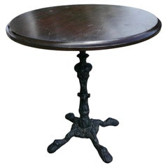 Table de pub et table de jardin en fonte et chêne, 1 sur 5