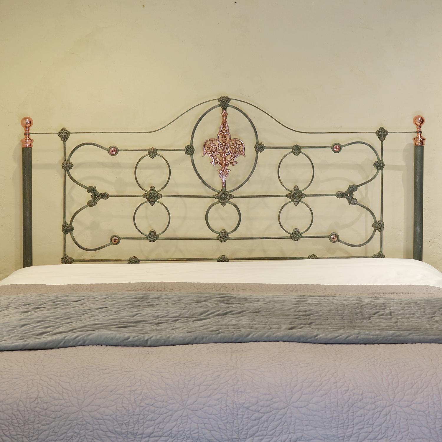 Late 19th Century Cast Iron Antique Bed with Copper MSK68