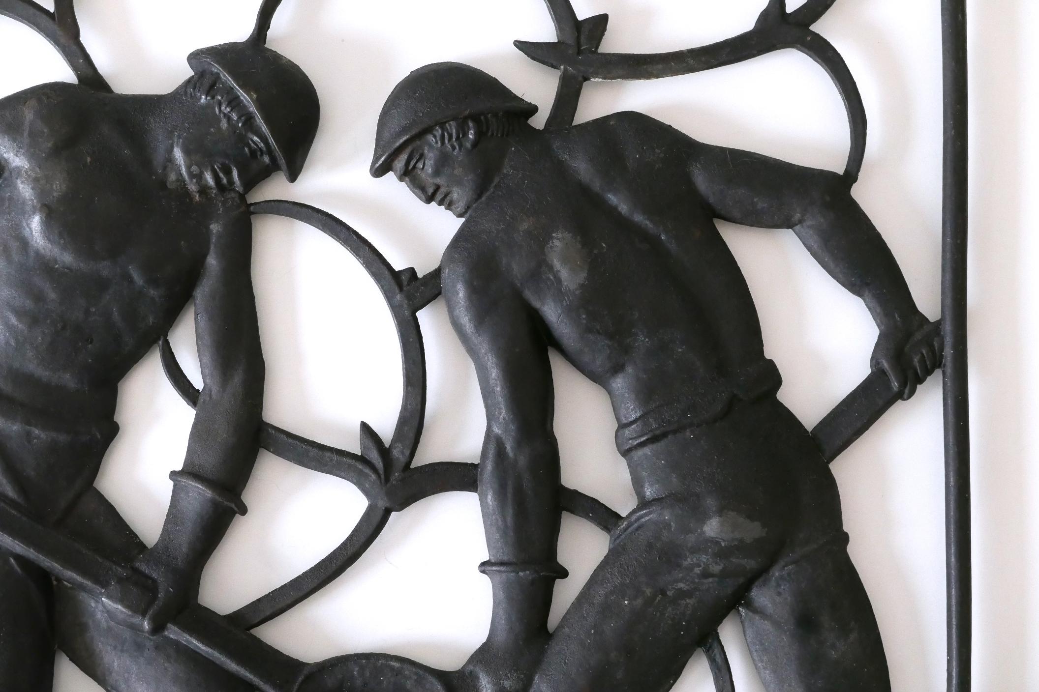 Mid-20th Century Cast Iron Art Deco Wall Relief „Unsere Arbeit“ by Heinrich Moshage 1929 Germany For Sale