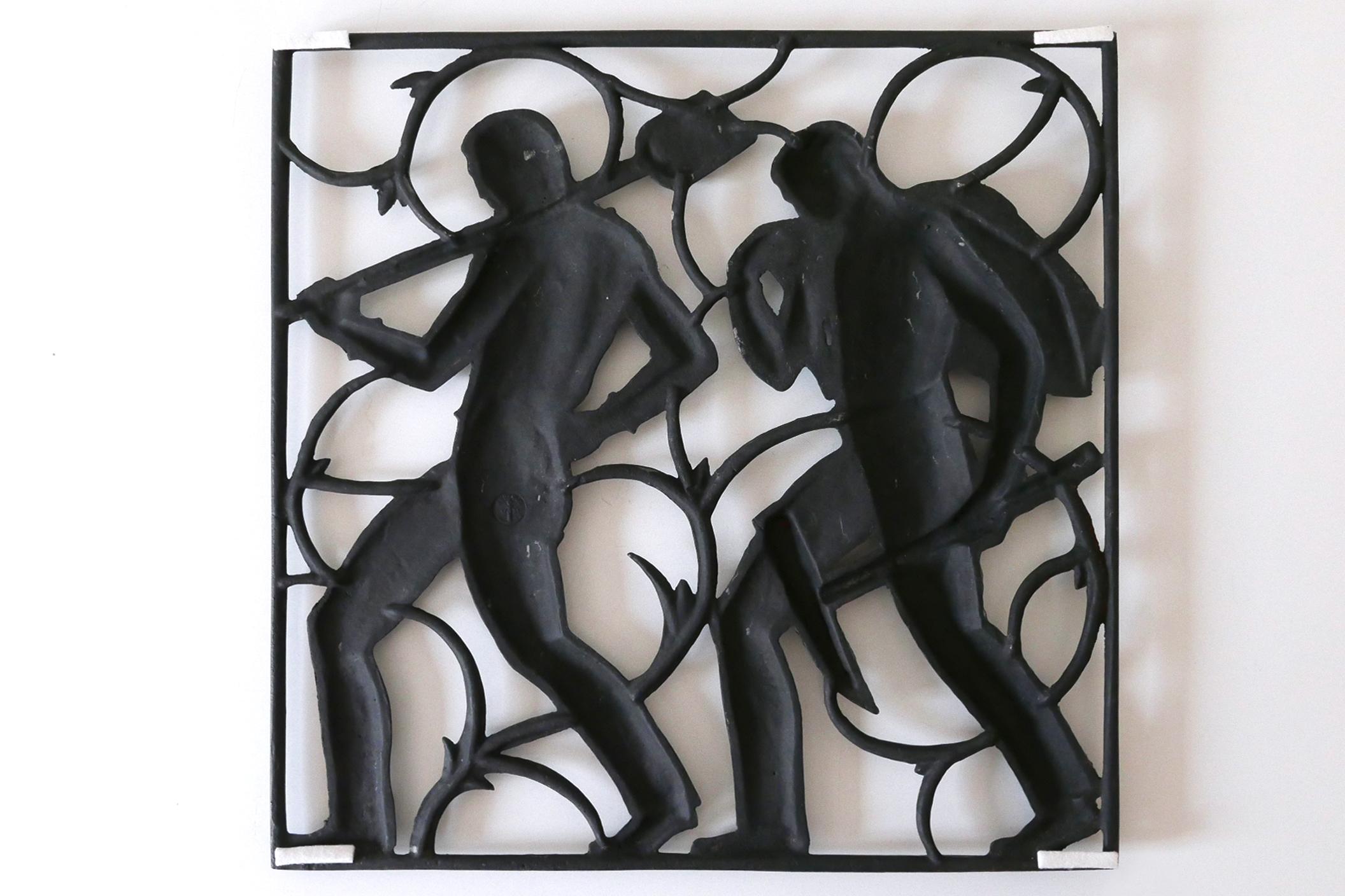Cast Iron Art Deco Wall Relief „Unsere Arbeit“ by Heinrich Moshage 1929 Germany For Sale 3