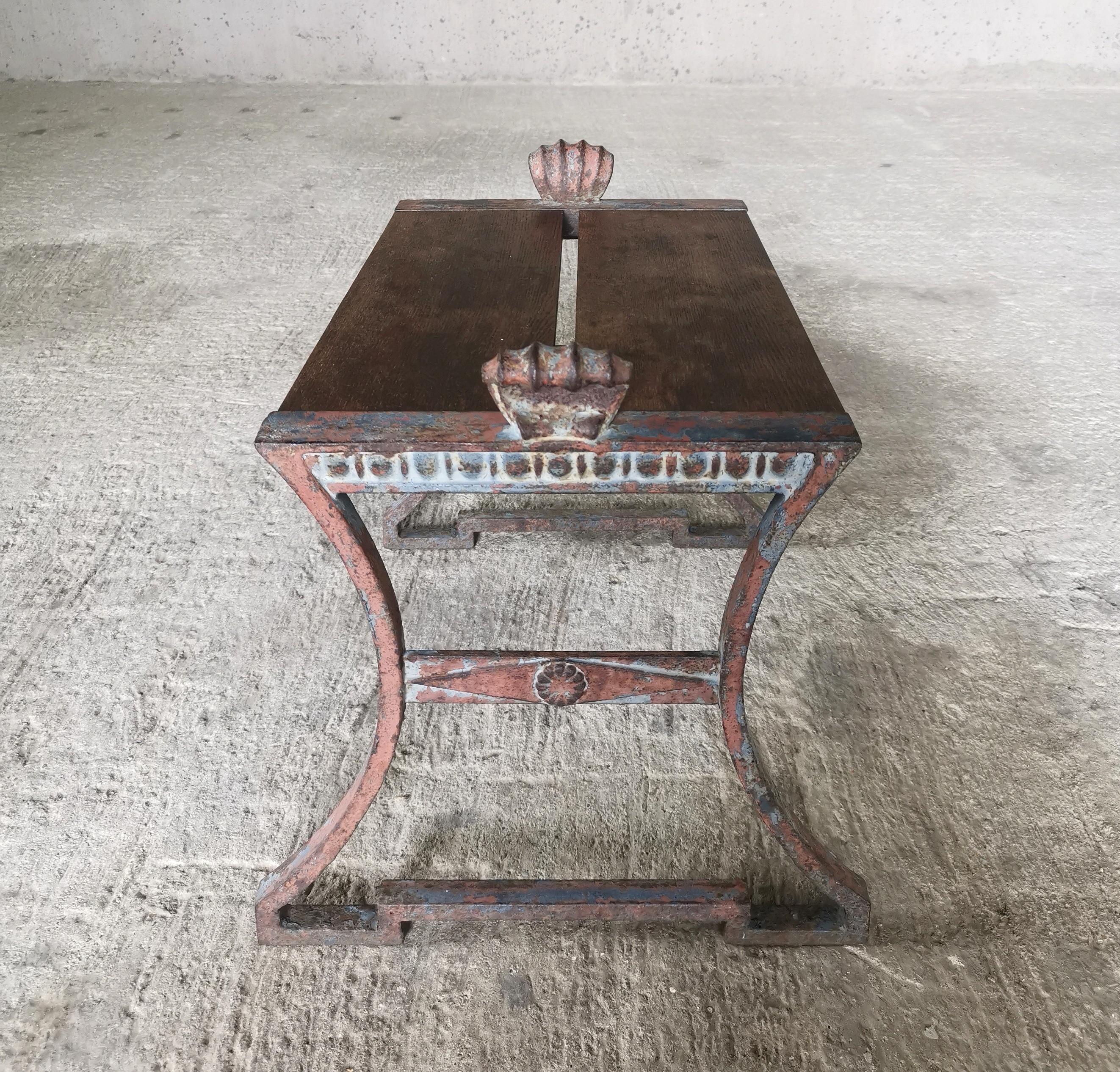 Banc en fonte et chêne massif de Folke Bensow pour Näfverkvarns Bruk Suède années 1920 en vente 1