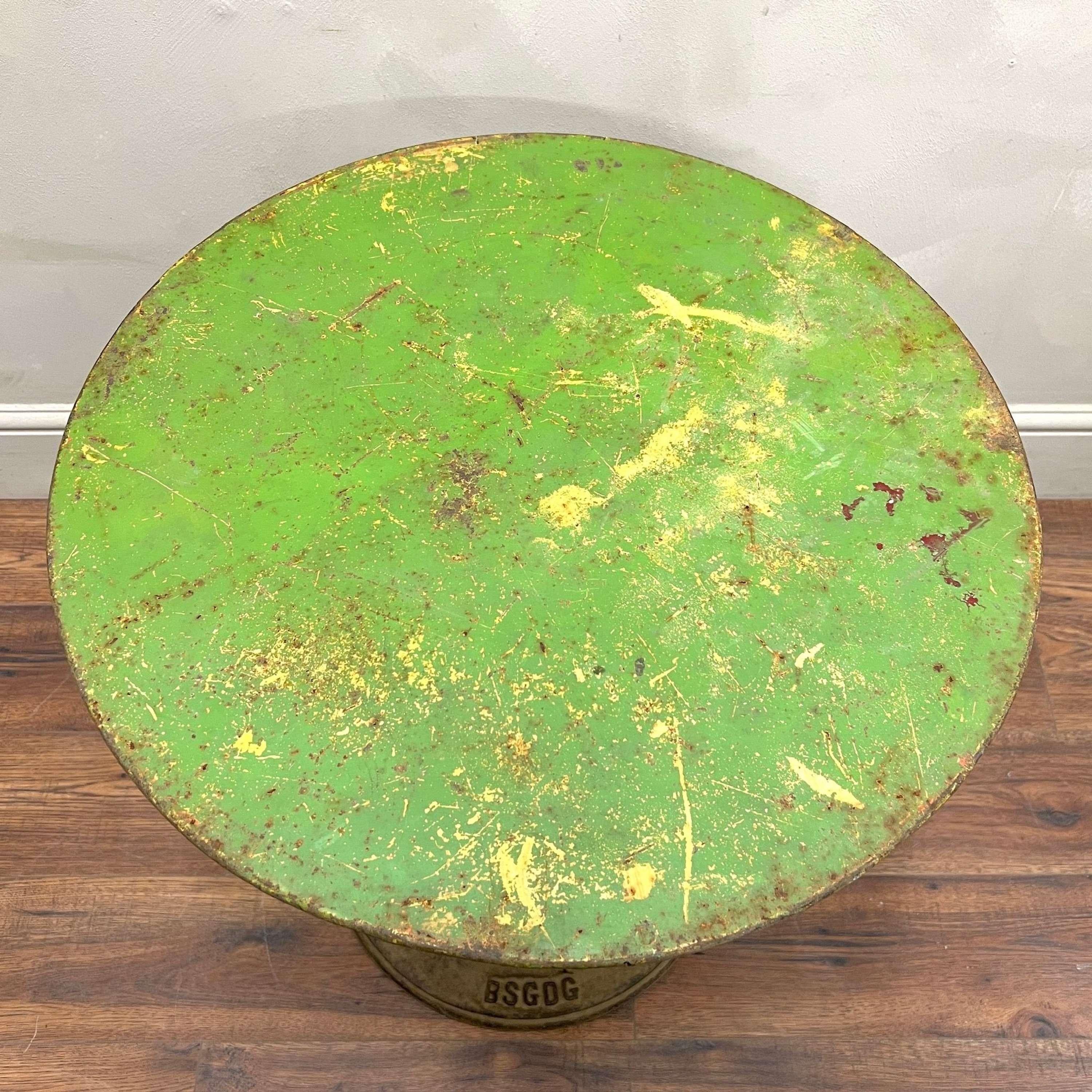 Cast Iron Bistro Table by Castagne & J.Charlionais-Toulouse BSGDG In Good Condition In Southampton, GB
