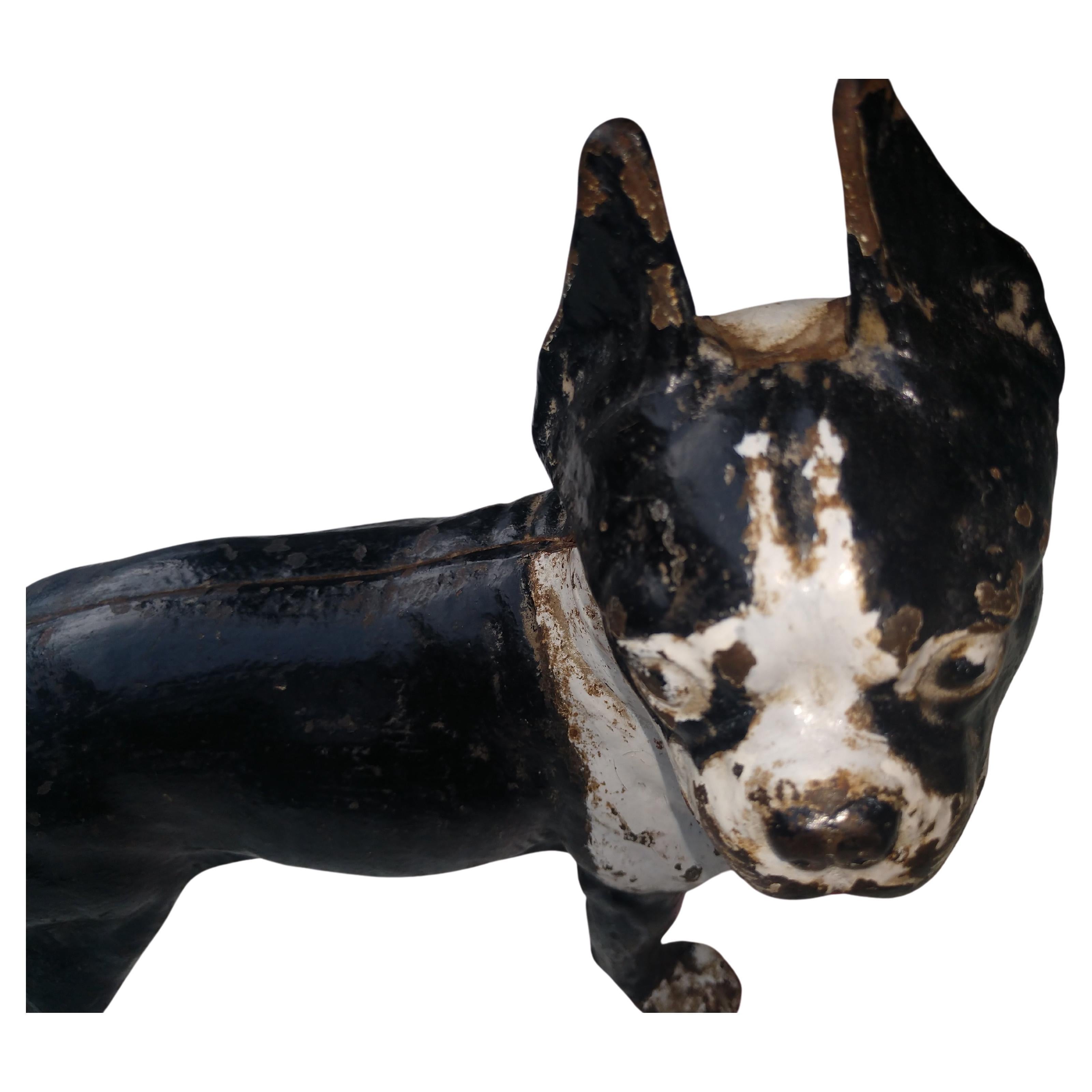 Américain butoir de porte bulldog en fonte, c1948 en vente