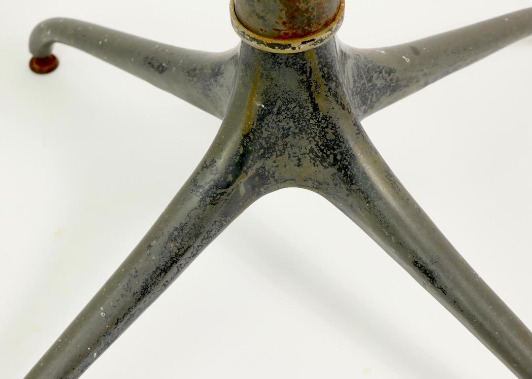 Cast Iron Cafe Table Base 3