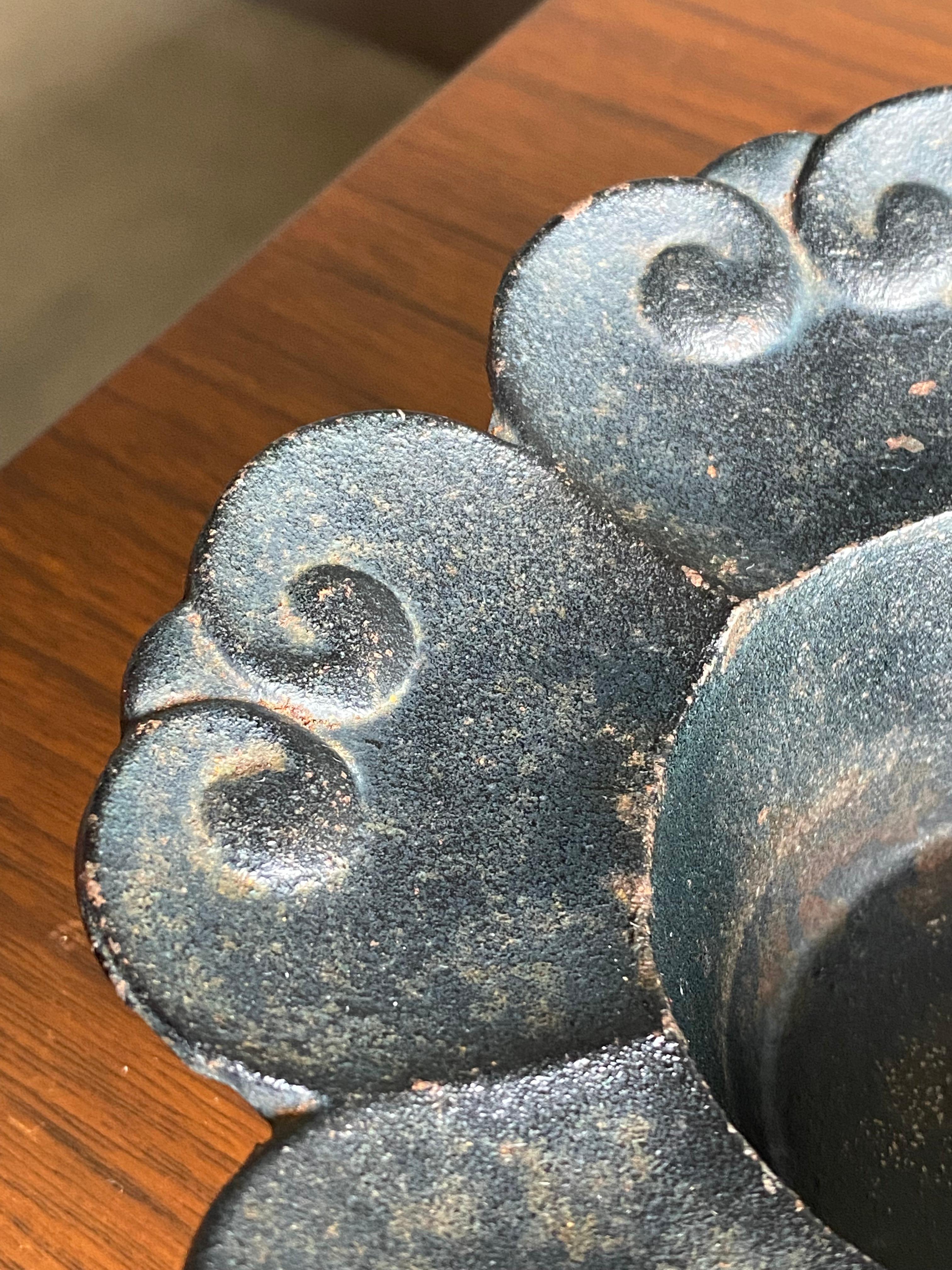 Cast Iron Candle Holder, Japan circa, 1960 In Good Condition For Sale In Costa Mesa, CA