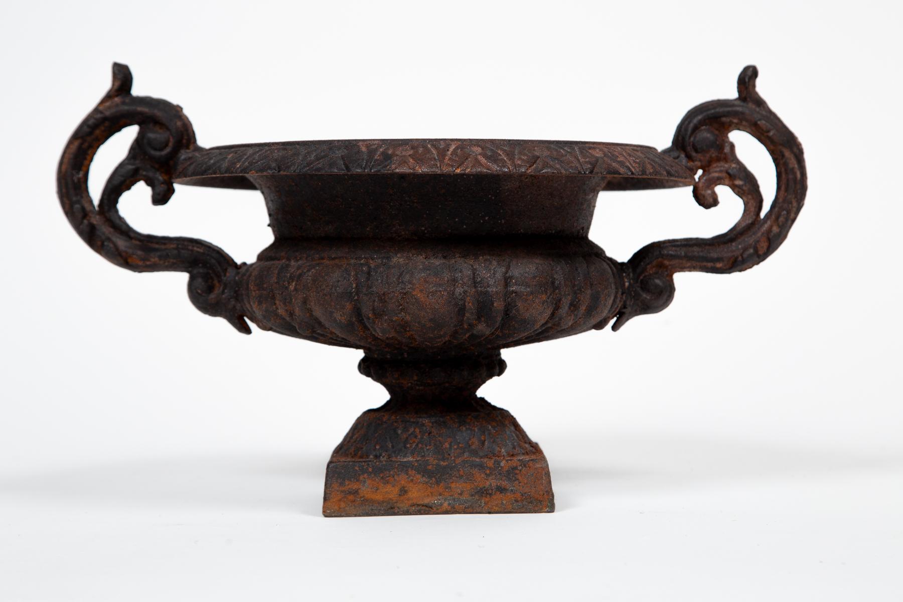 Art Nouveau Cast Iron Chambord Style Garden Urn, France, circa 1910 For Sale