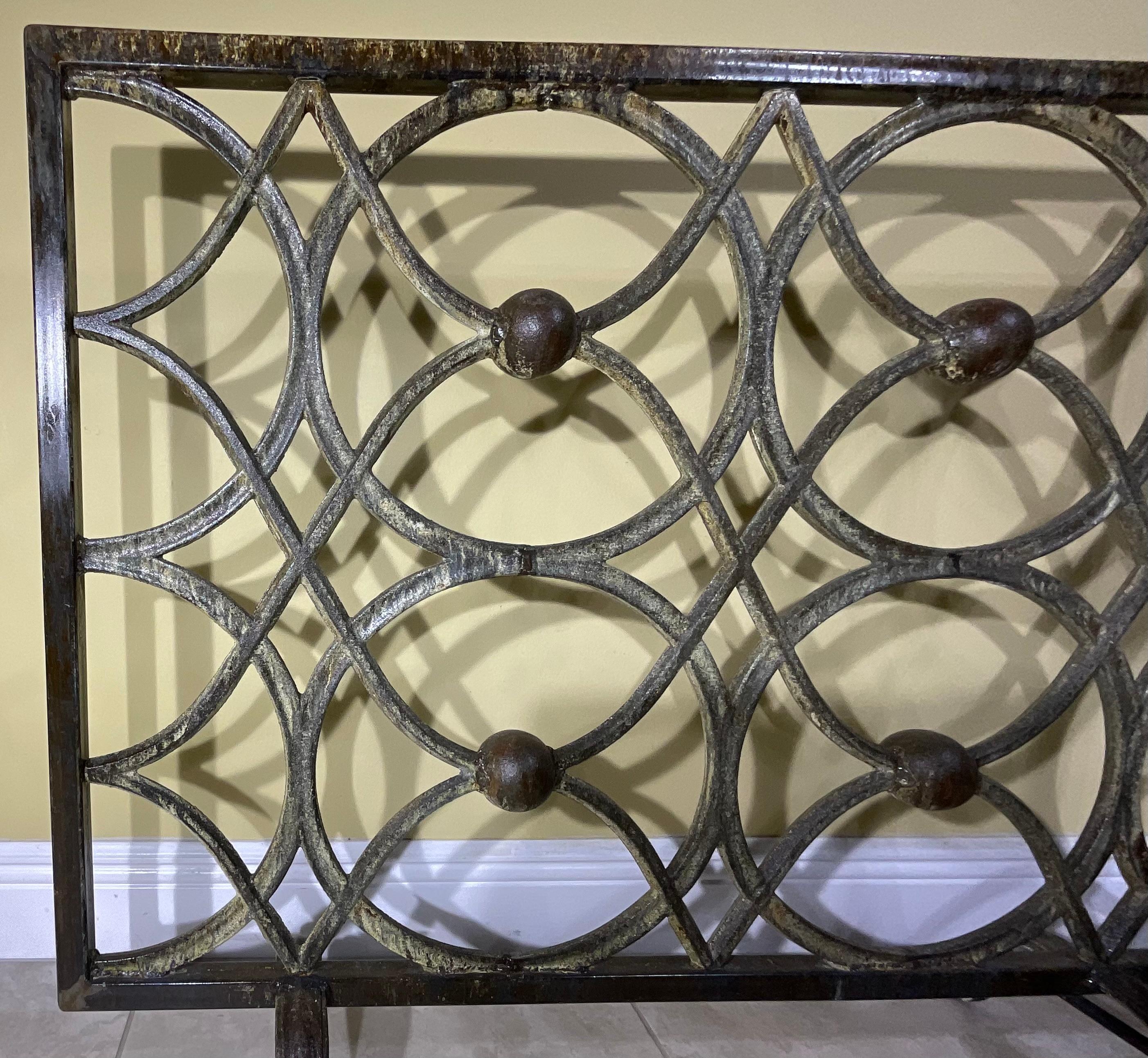 Cast Iron Circle Motif Fireplace Screen For Sale 3