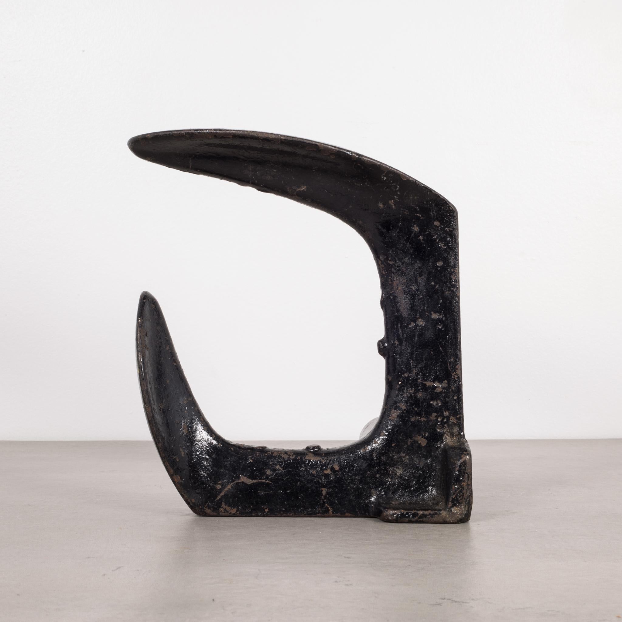 antique cobbler shoe form