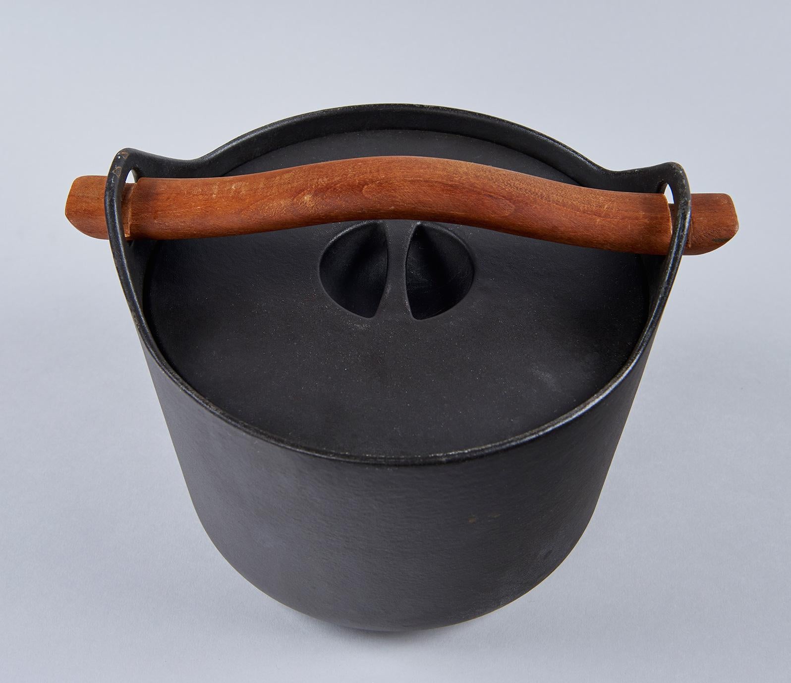 Sarpaneva's famous cast iron cooking pot, made by Rosenlew & Co. in Finland, won a silver medal at the 1961 Milan Triennale for its designer, the first of many international honors awarded to this humble but exquisitely designed object. This is a