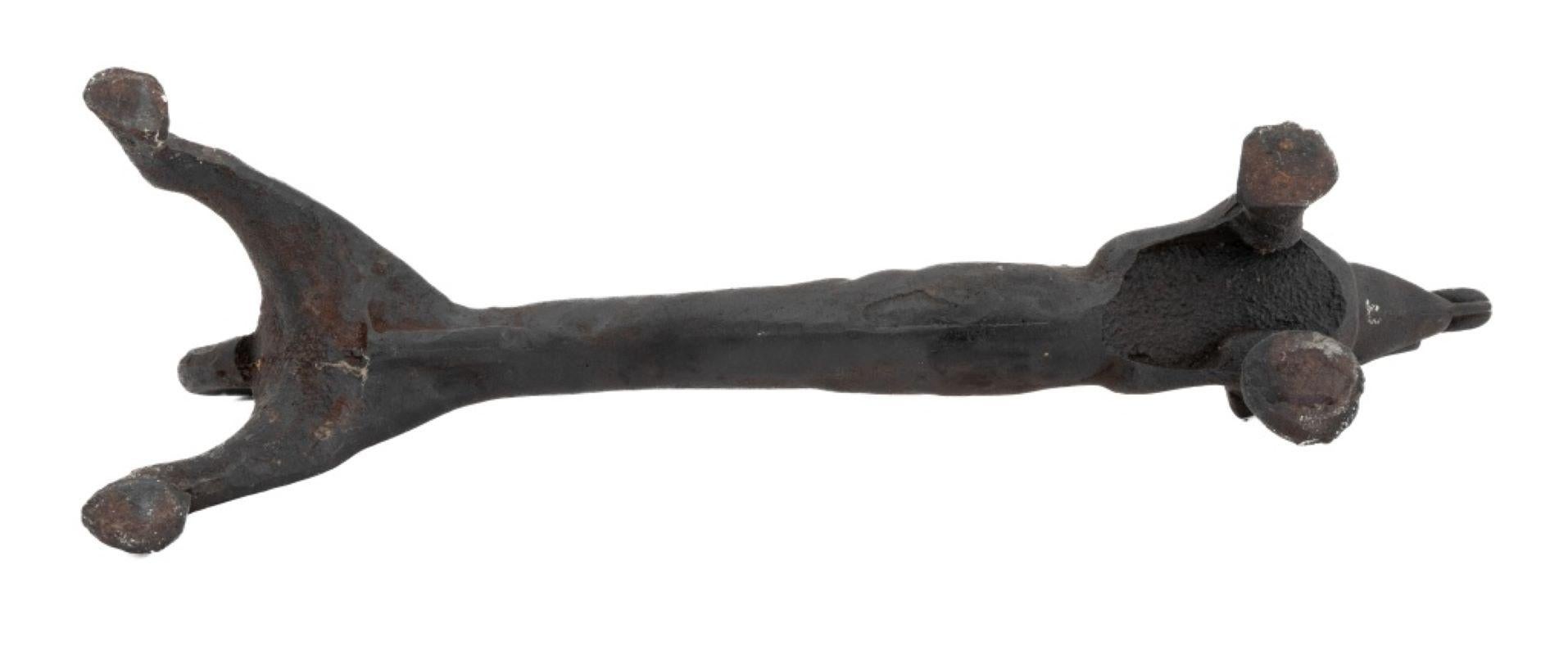 Gusseisen Dackel Feuerhund Andirons, Paar (20. Jahrhundert)