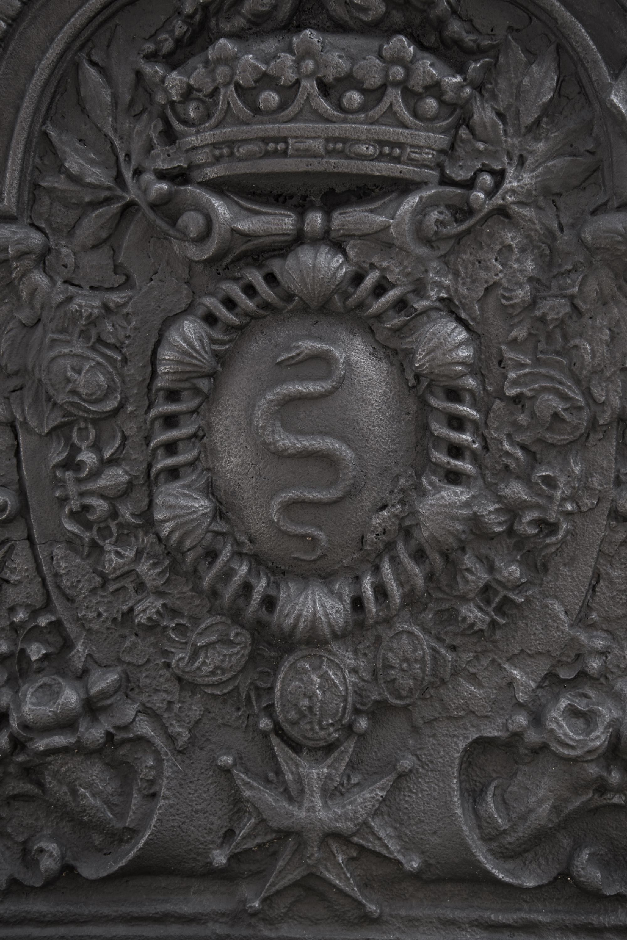Louis XIV Cast iron fireback with the coat of arms of Colbert, marquis de Seignelay