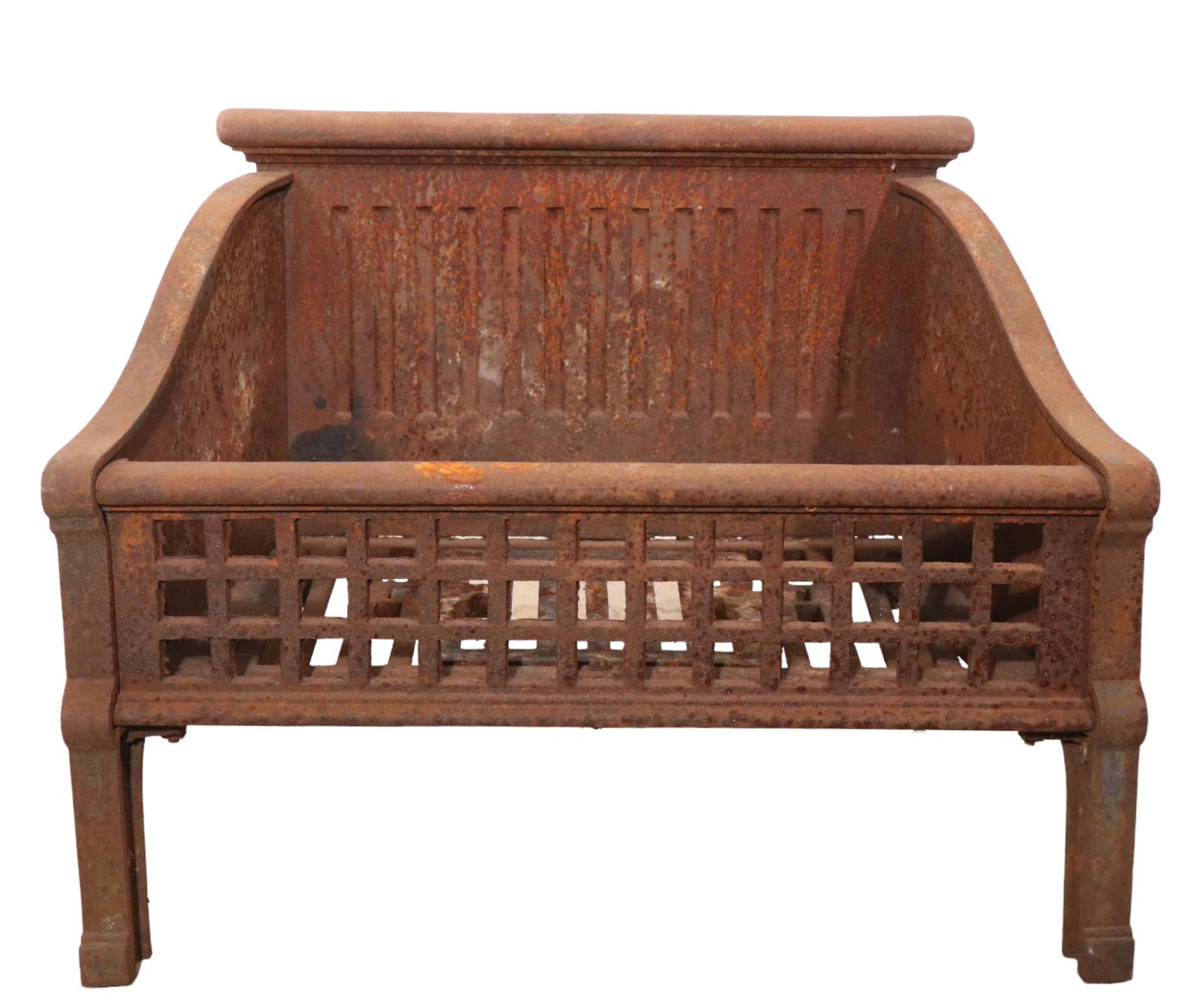 Cast Iron Fireplace Insert Grate by The CM Howes Co. Boston Mass, 515R 1
