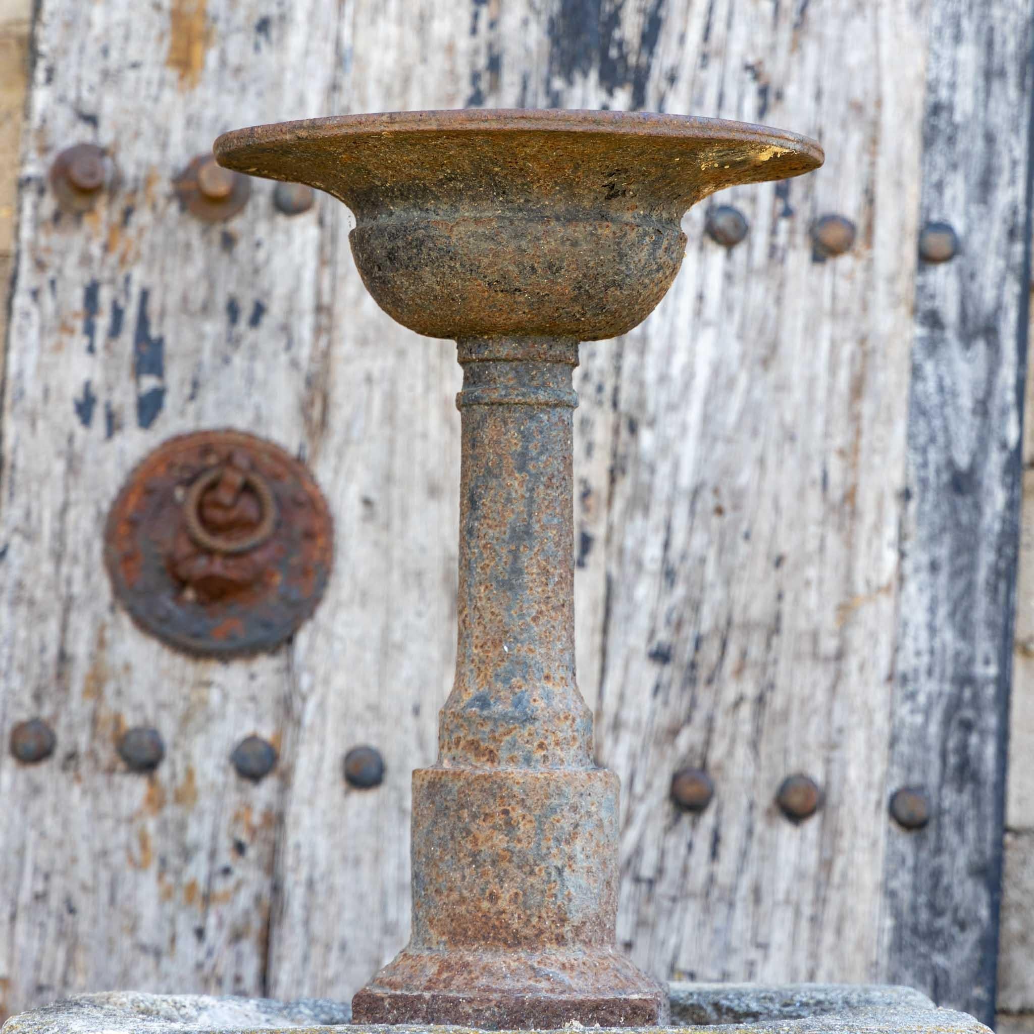 Cast Iron Fountain, France, 2nd Half of 19th Century In Good Condition In Greding, DE